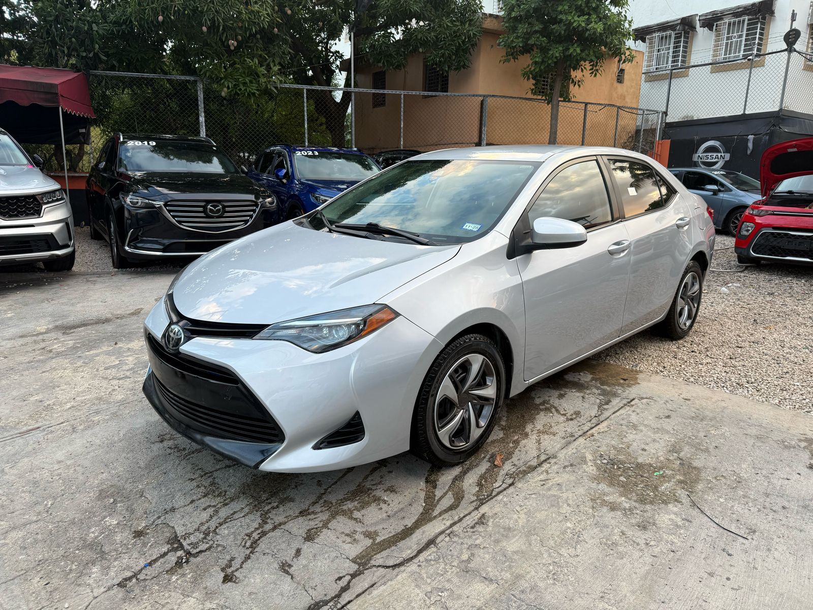carros - TOYOTA COROLA LE 2019 1