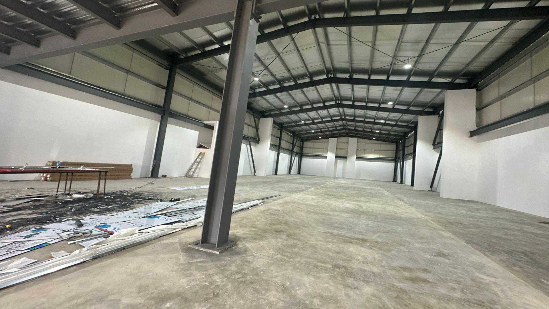 otros inmuebles - NAVE INDUSTRIAL DE RENTE EN AVENIDA PRINCIPAL SANTIAGO 3