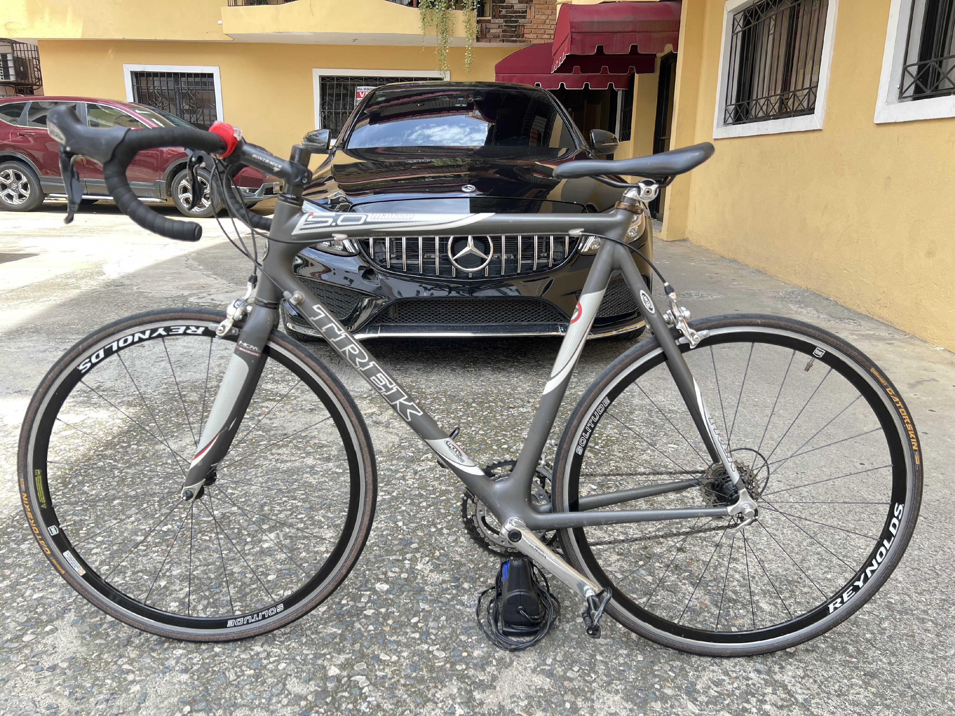 deportes - bicicleta de ruta trek madone 5.0 full carbono talla 60