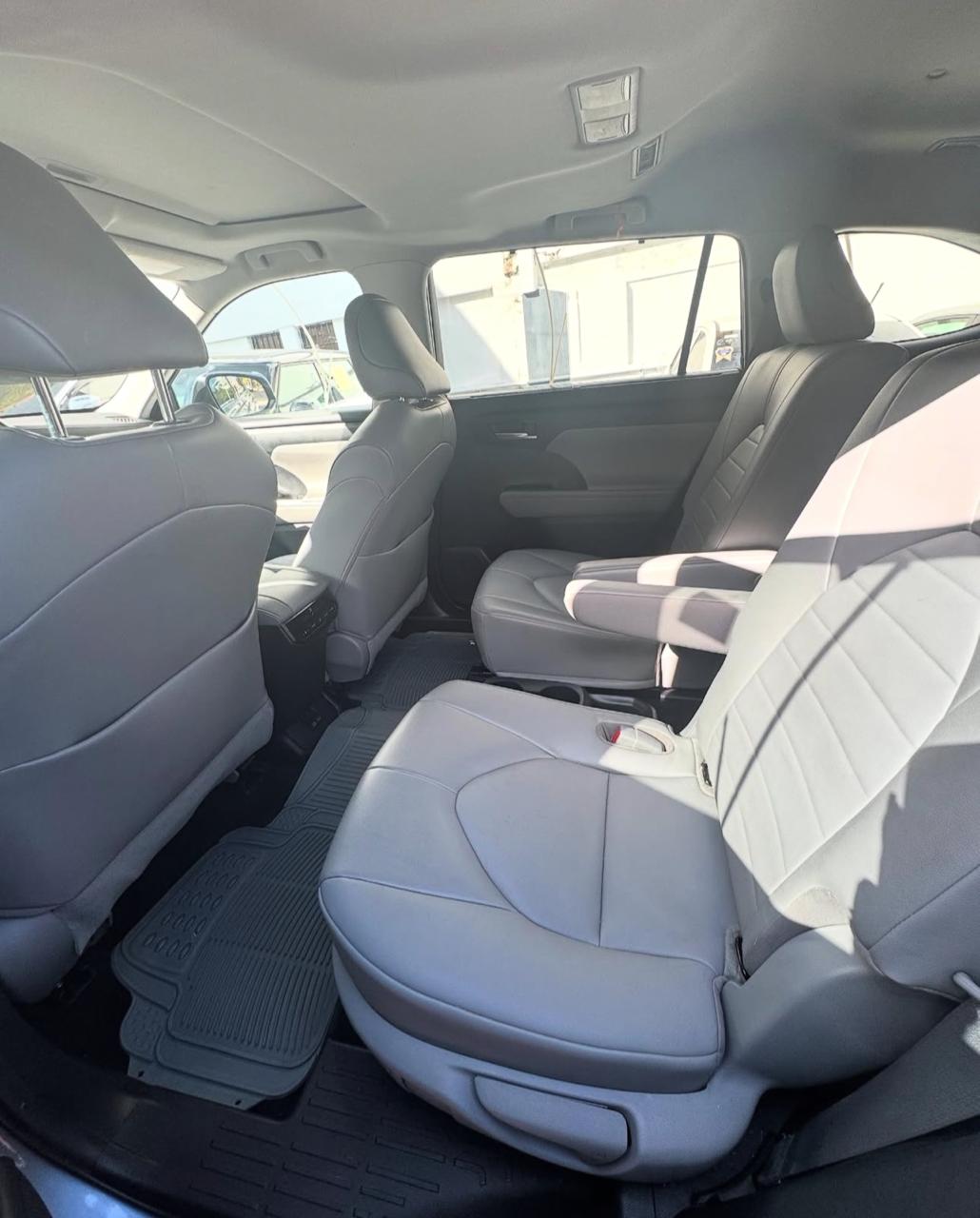 jeepetas y camionetas - Toyota Highlander 2022 6