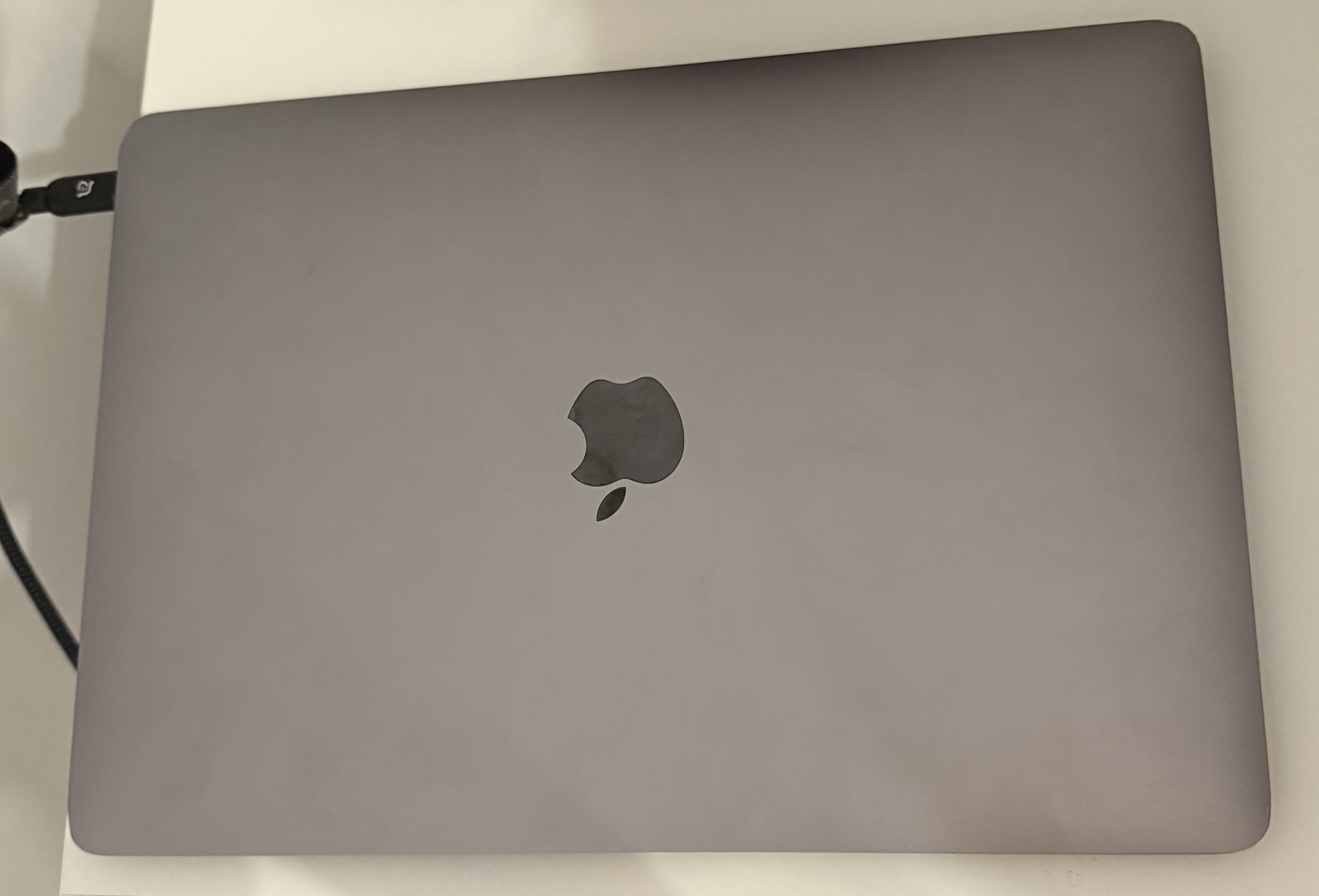 computadoras y laptops - MacBook Air 13” 2020 0