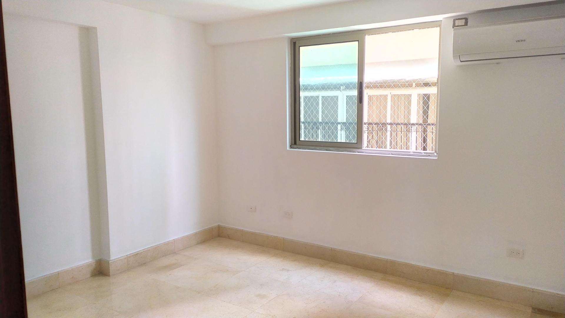 apartamentos - Apartamento con L/B en Piantini 8