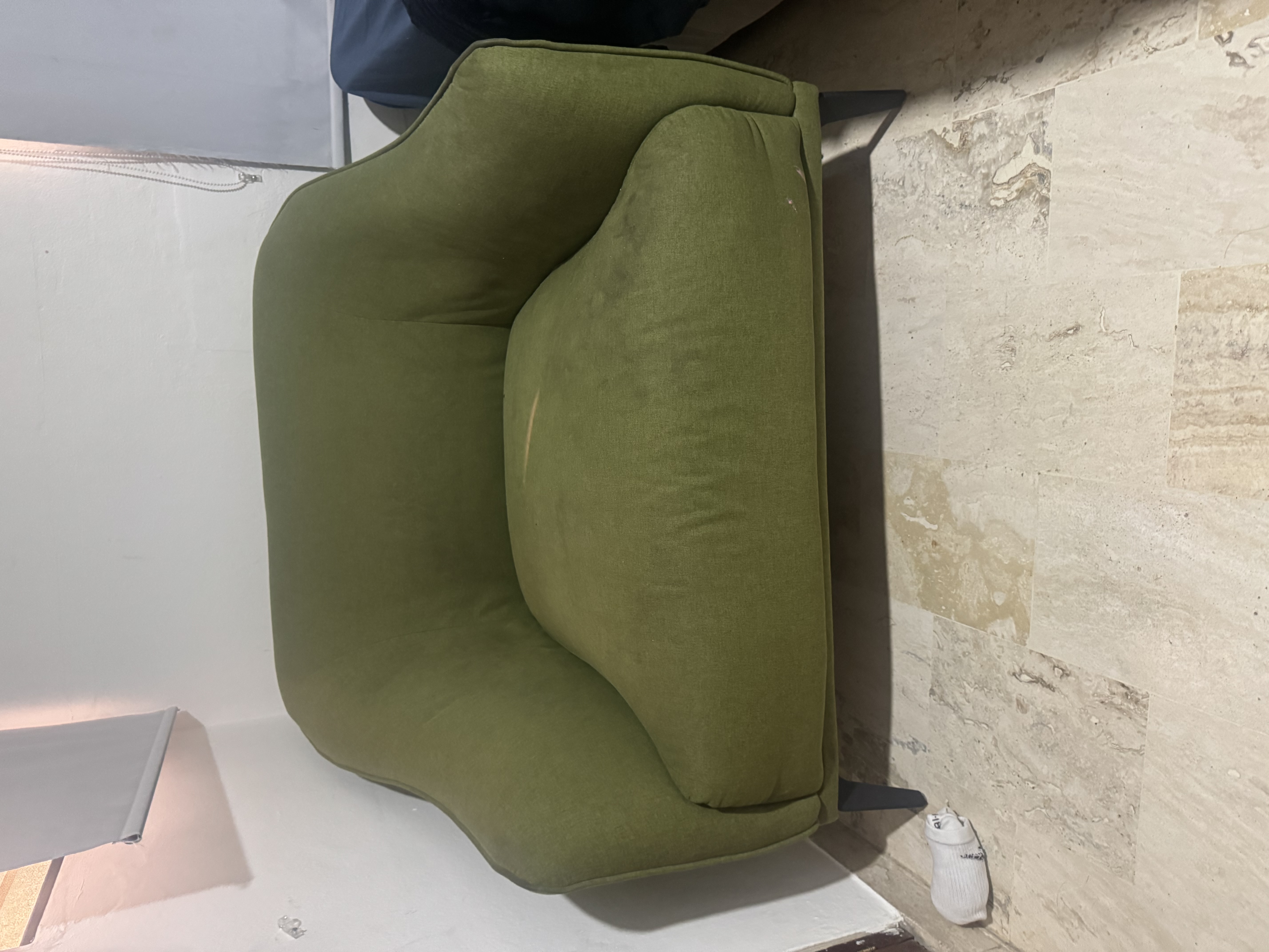 muebles y colchones - Vendo mueble para tapizarlo  0