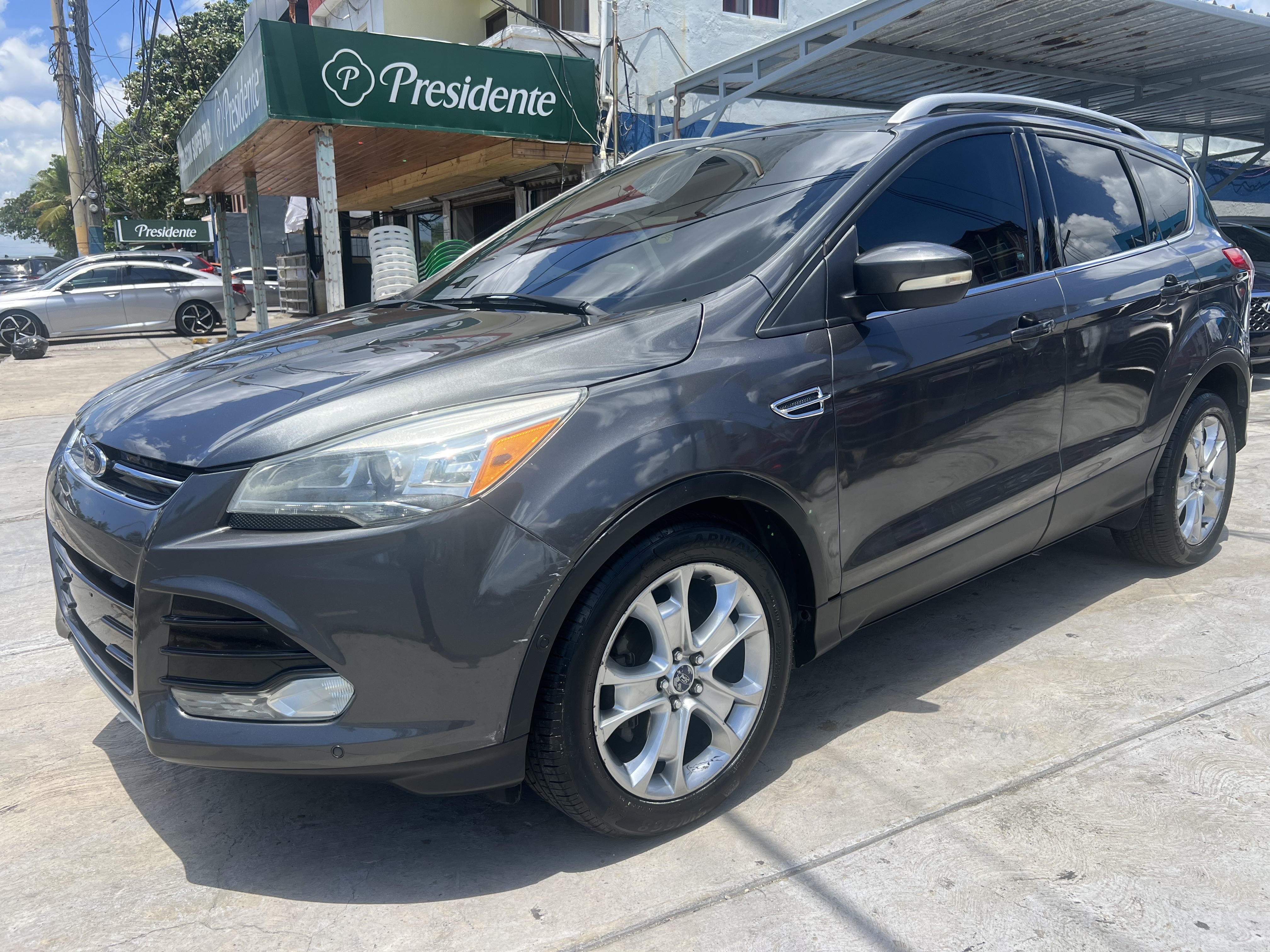 jeepetas y camionetas - Ford Escape Titaniwm 2015