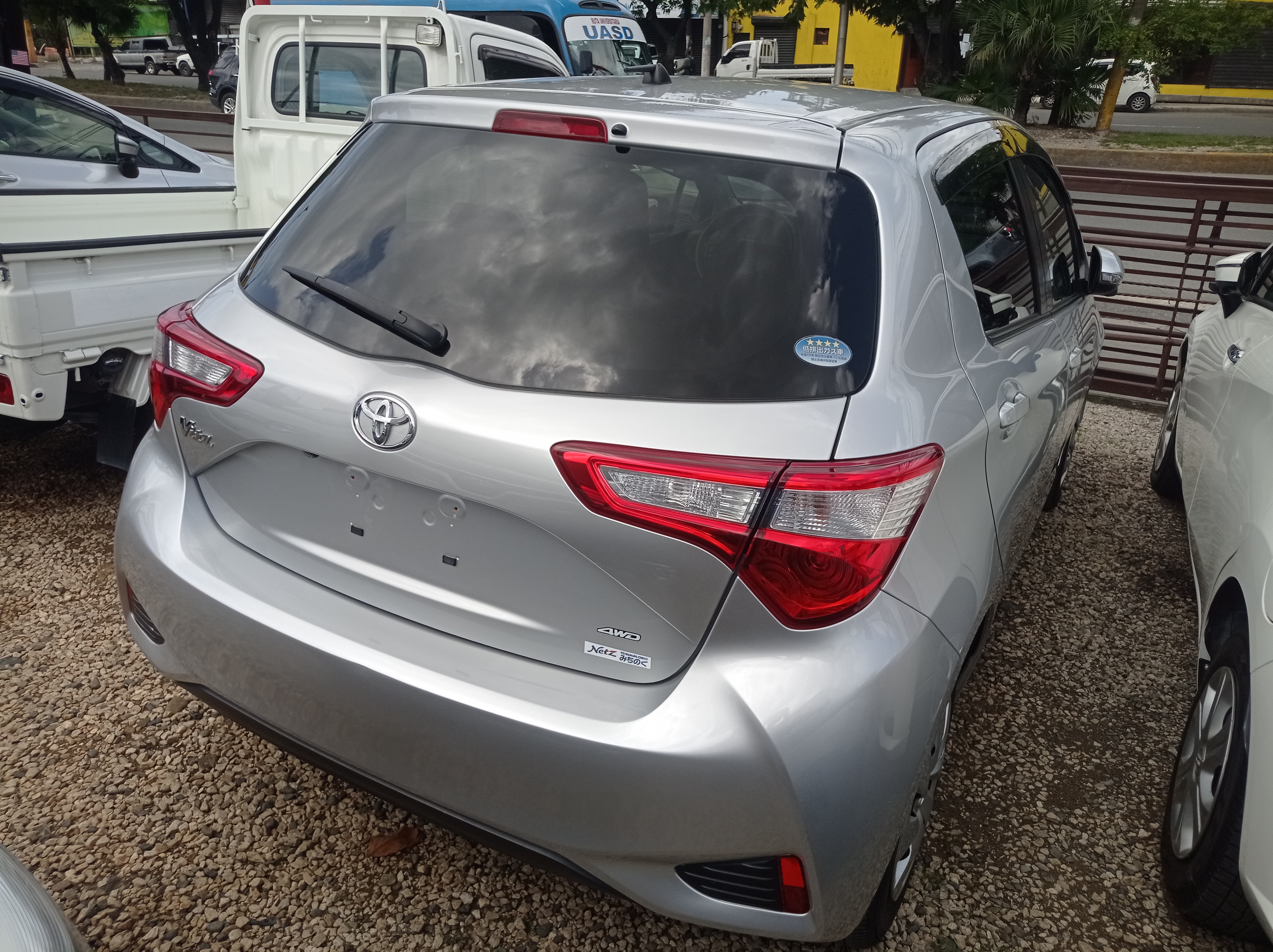 carros - Toyota  Vitz  2020 4 cilindros  4WD Sistema ECO 🌿 3