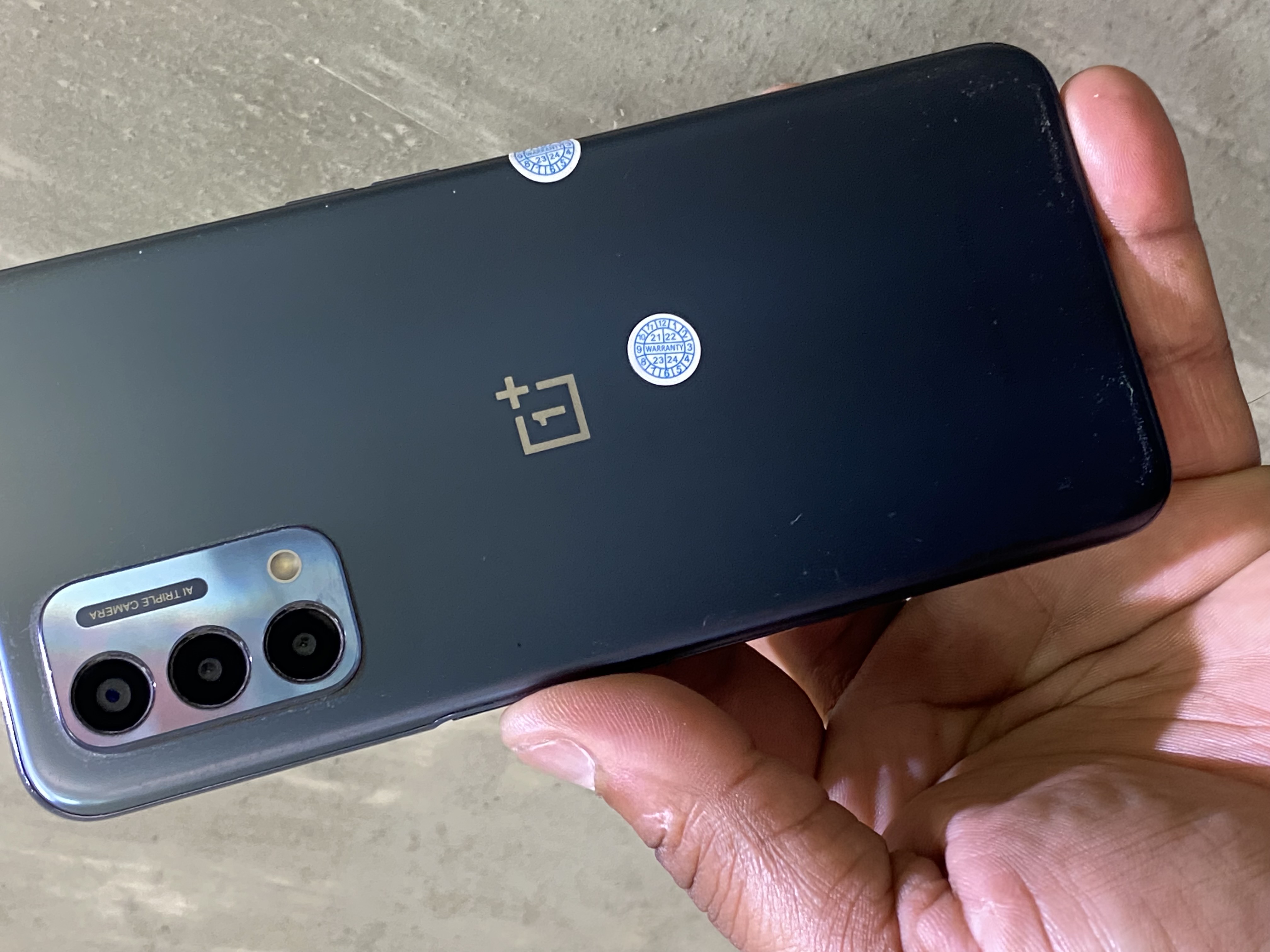 celulares y tabletas - one plus N200 