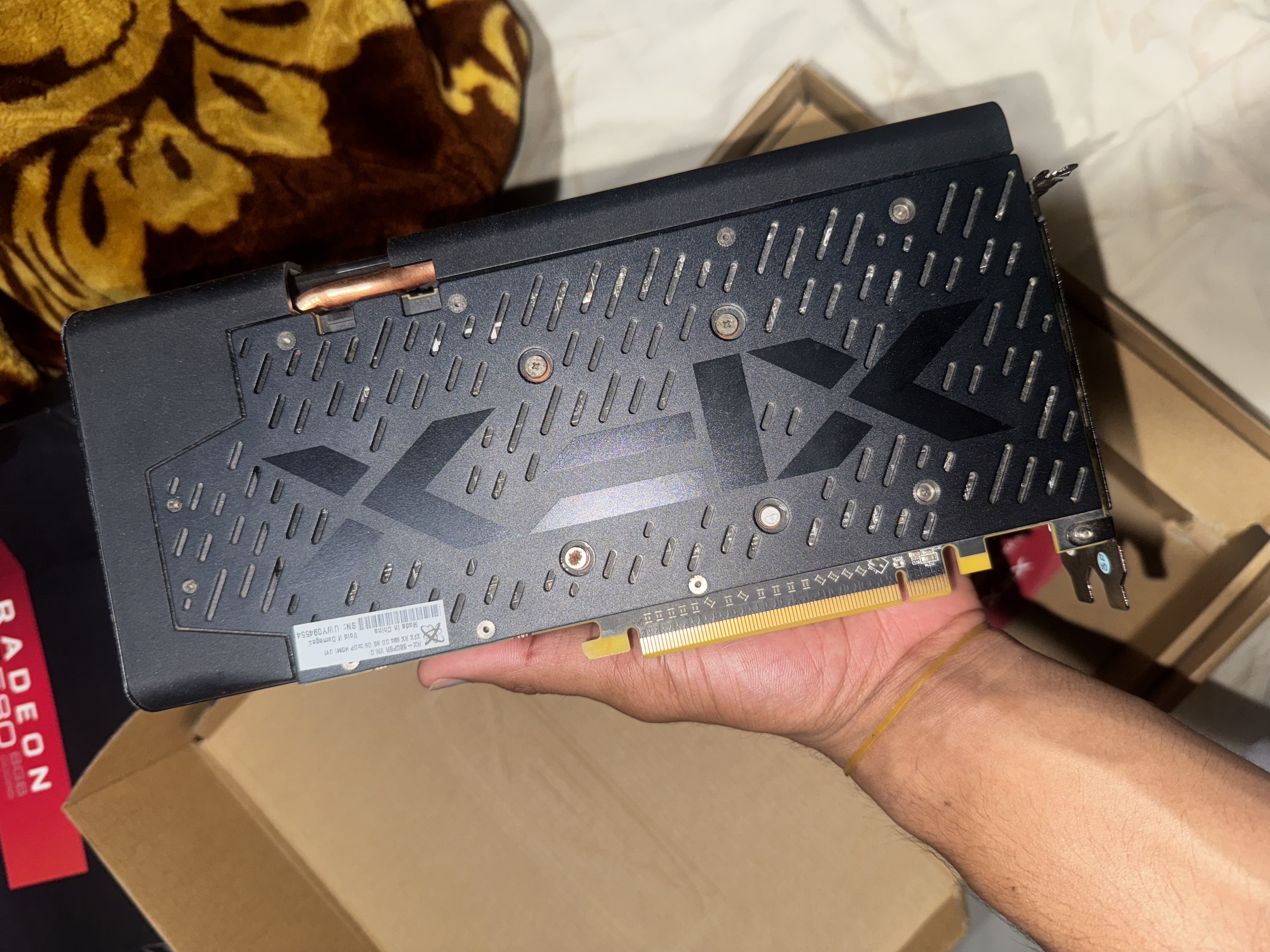 computadoras y laptops - TARJETA GRÁFICA RADEON RX 580 8GB DDR5 5