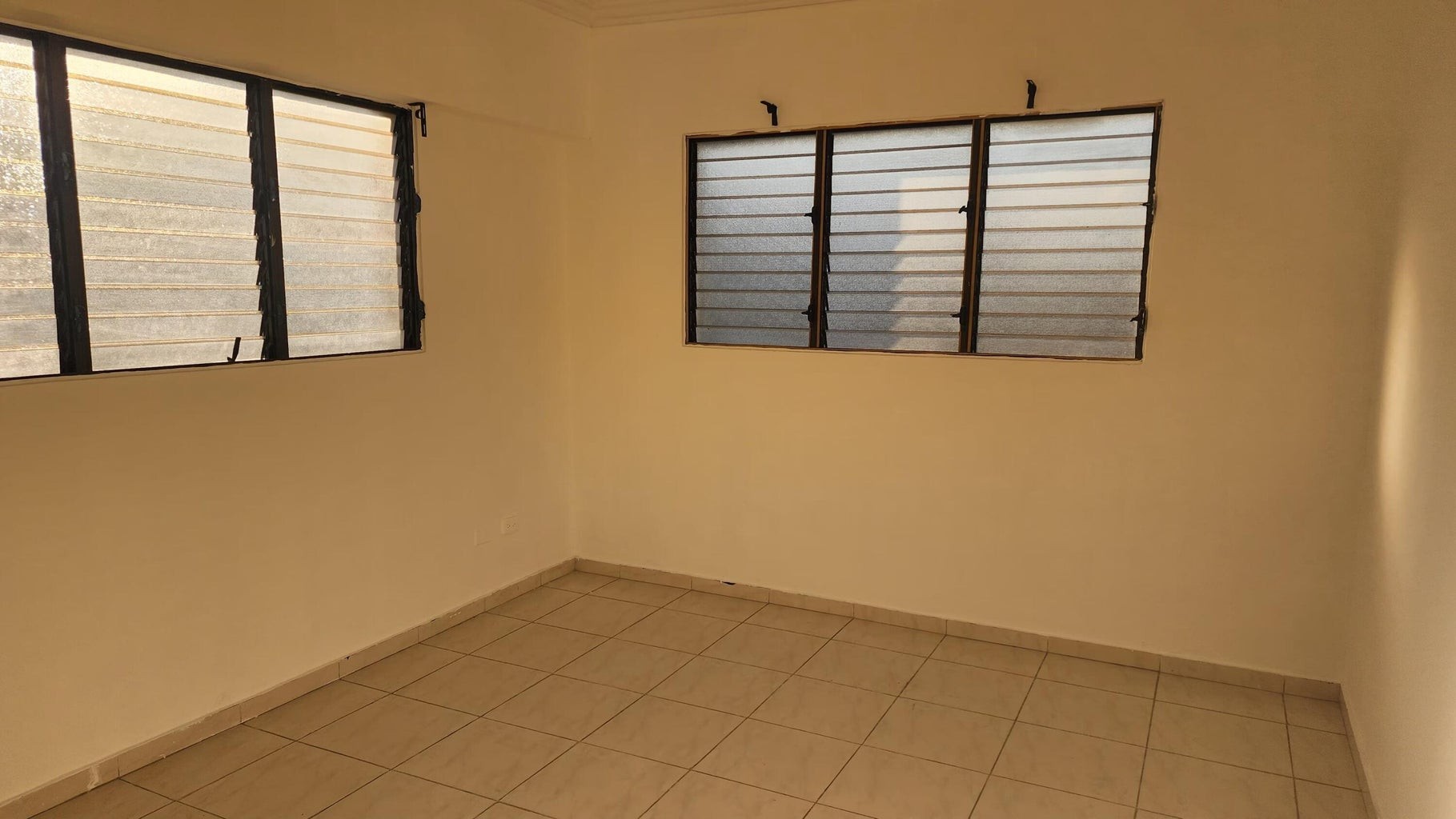 apartamentos - Apartamento en Alquiler Evaristo Morales 2