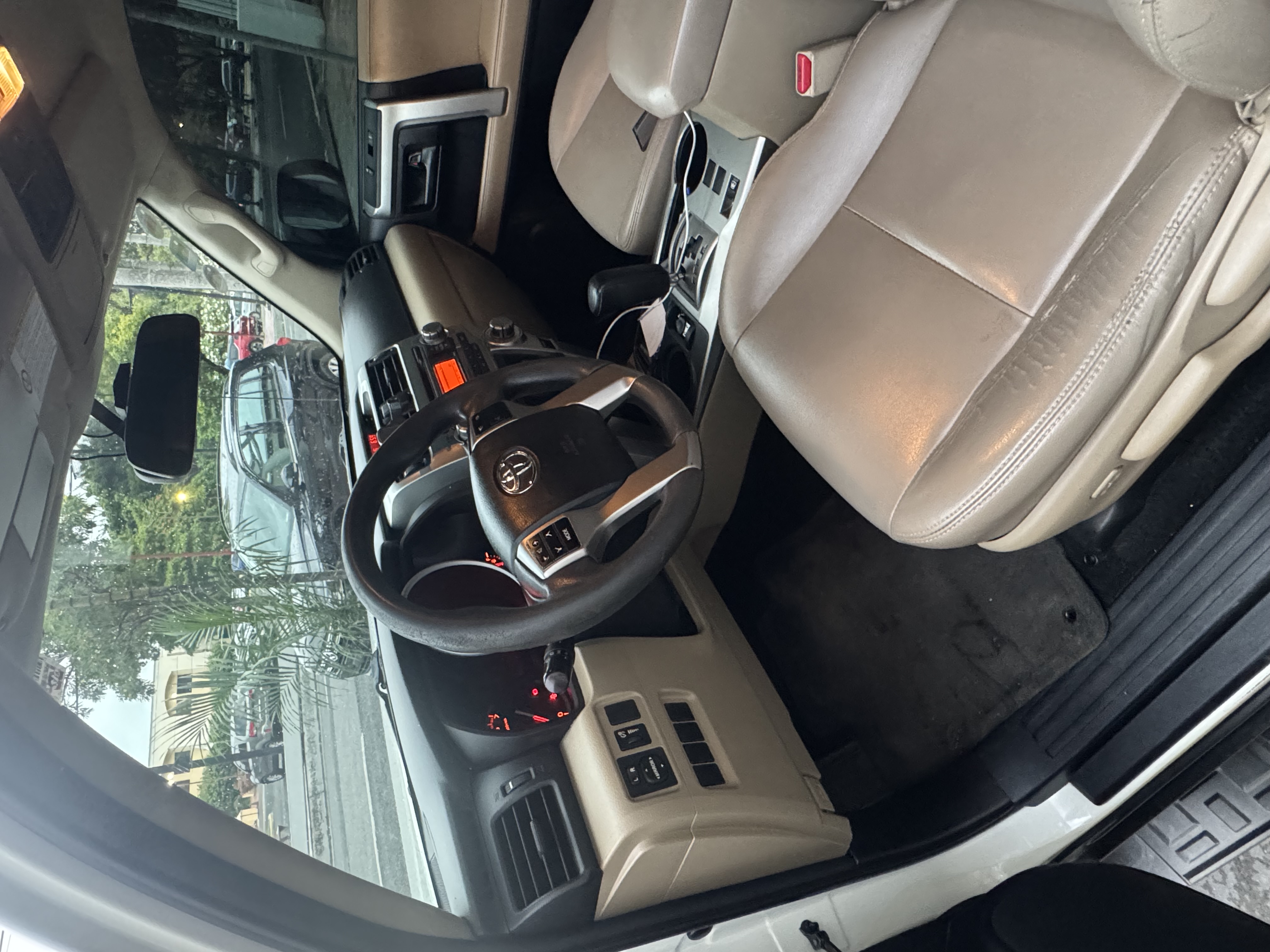 jeepetas y camionetas - Vendo Toyota 4Runner SR5 de Oportunidad!!! 8