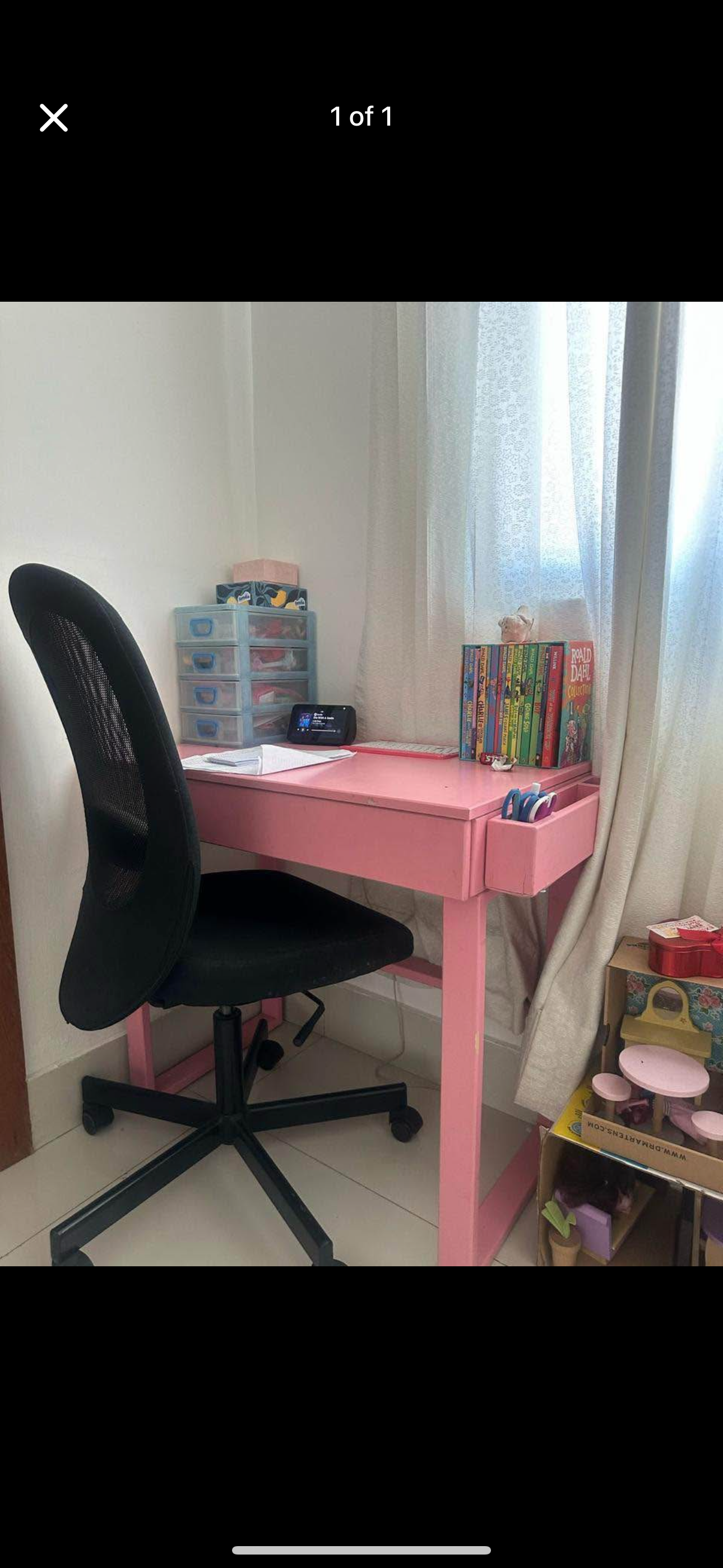 articulos de oficina - Se vende escritorio y sillón para niña  0
