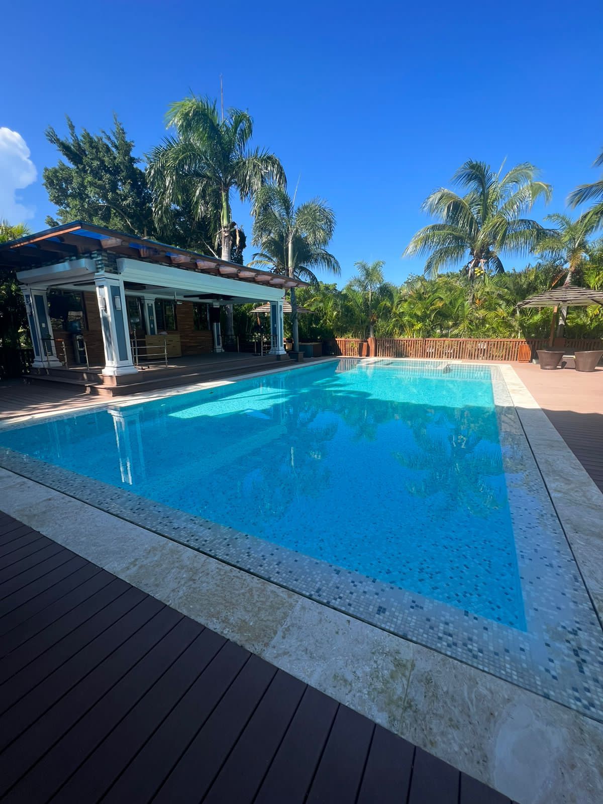 casas vacacionales y villas - VENDO VILLA AMUEBLAD JUAN DOLIO METRO COUNTRY CLUB 6