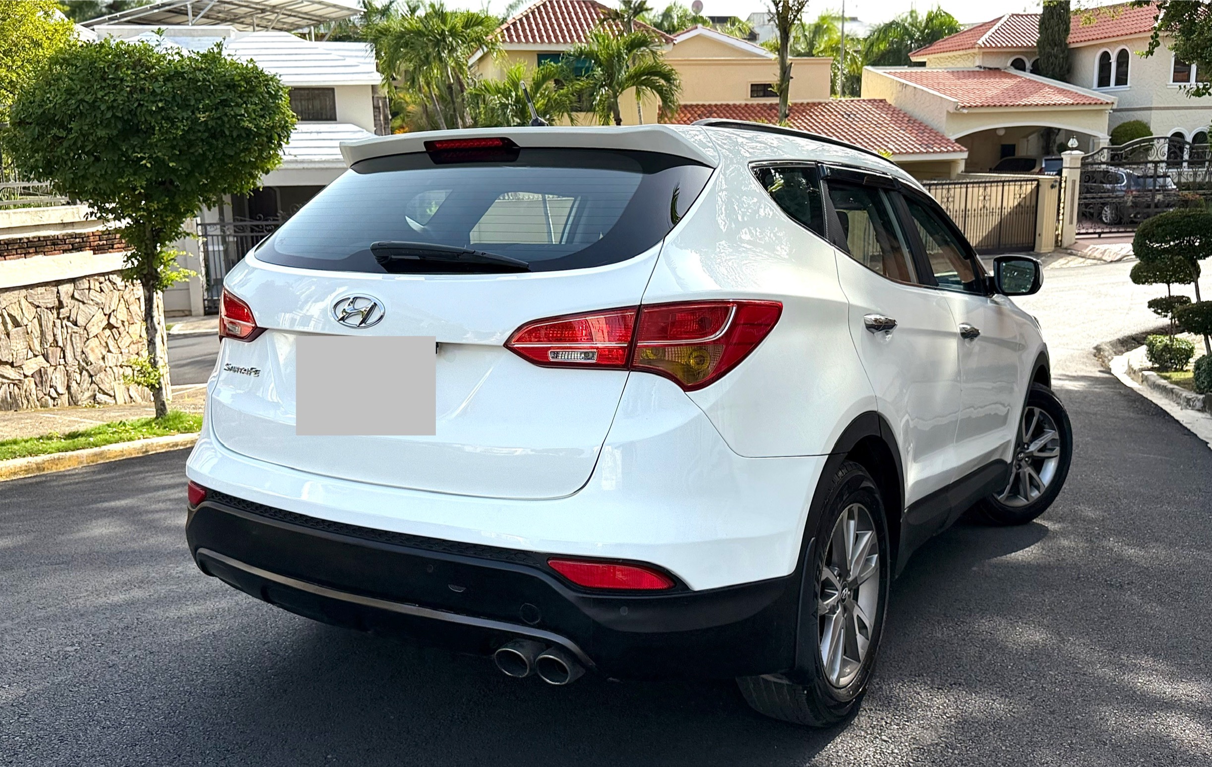 jeepetas y camionetas - Hyundai Santa Fe Motor Dohc 3 Filas 4x2 2013 3