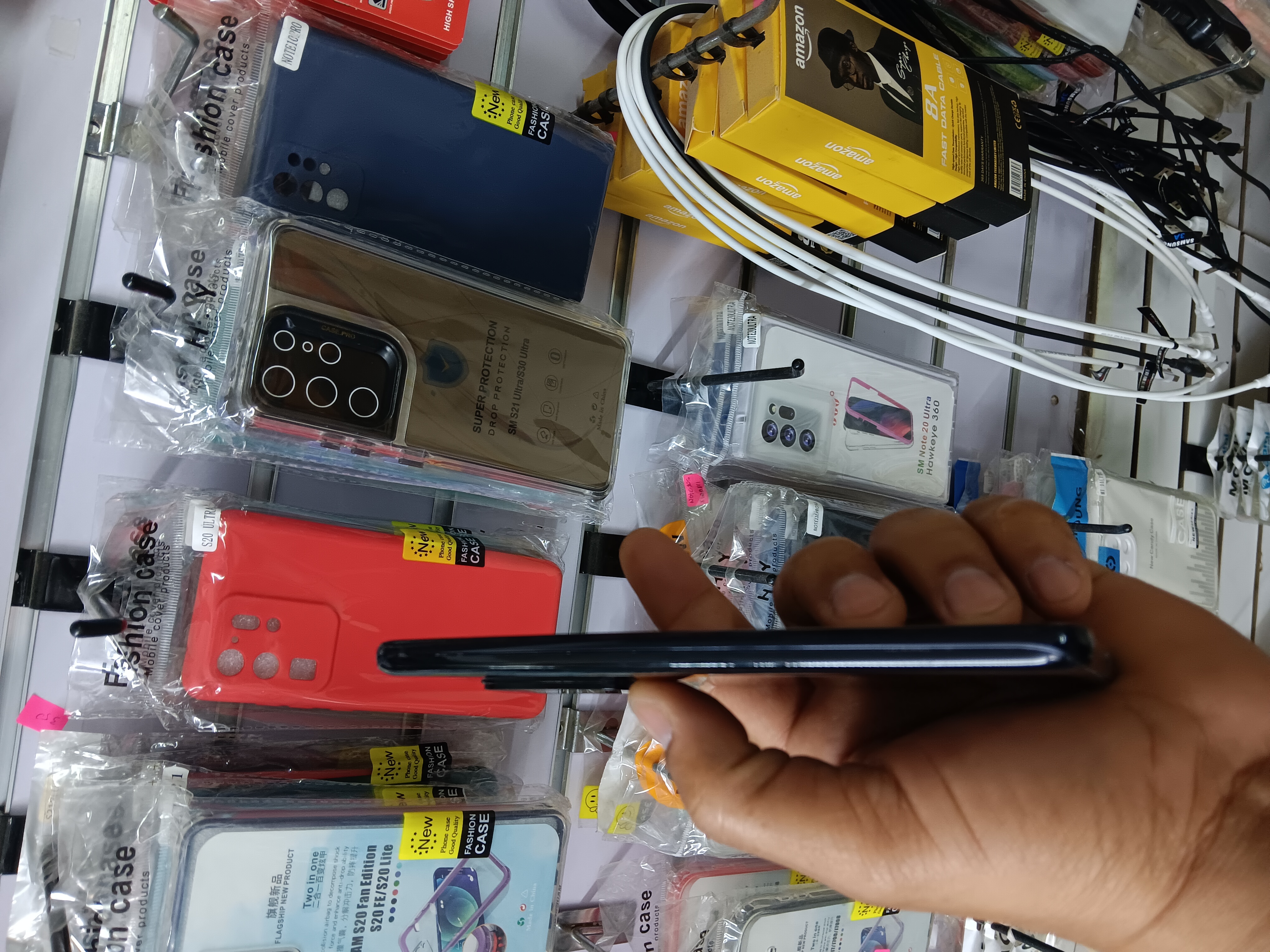 celulares y tabletas - Sansumg S20 ultra  3