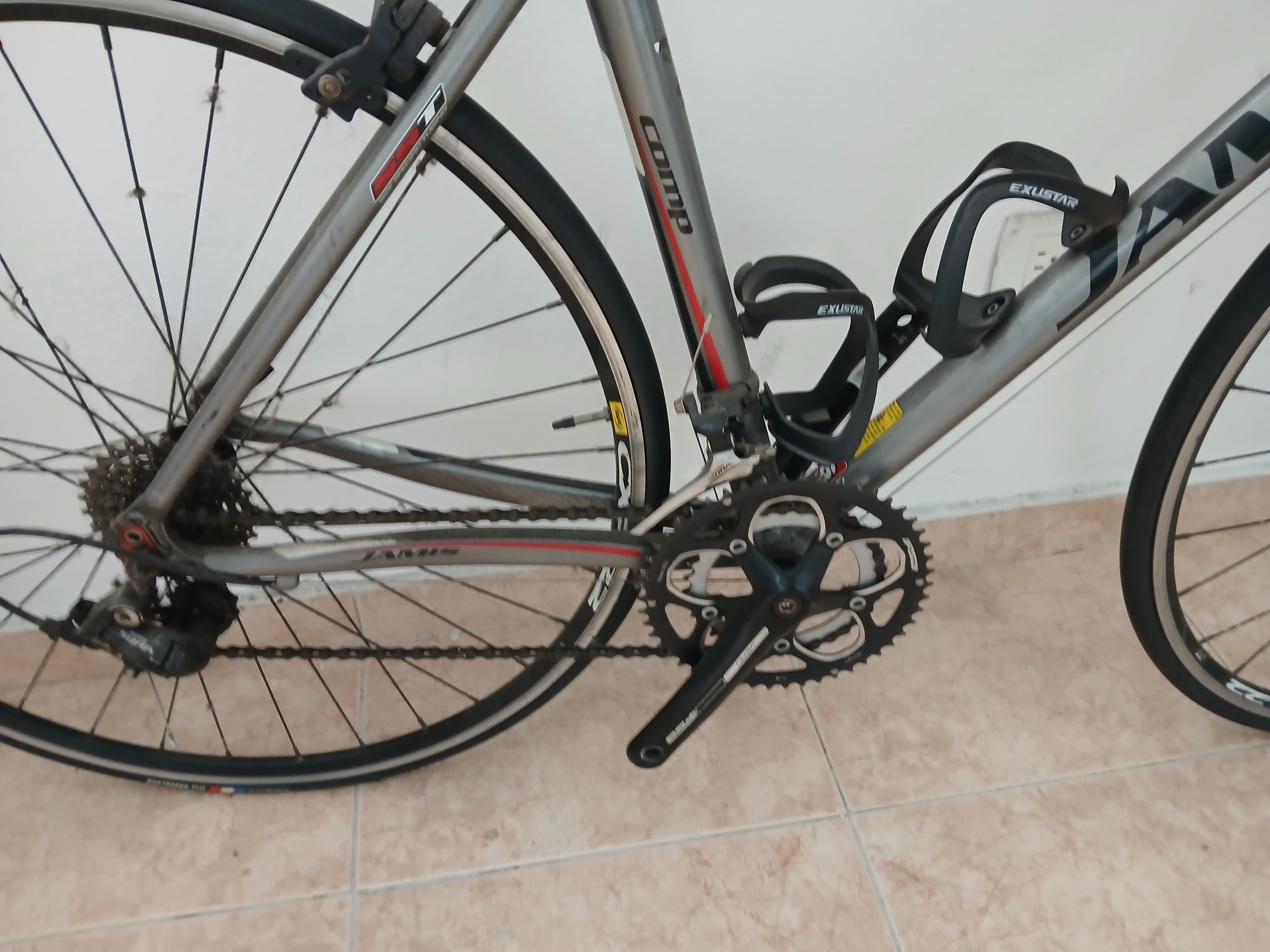 bicicletas y accesorios - Vendo bicicleta de Ruta Jamis  1