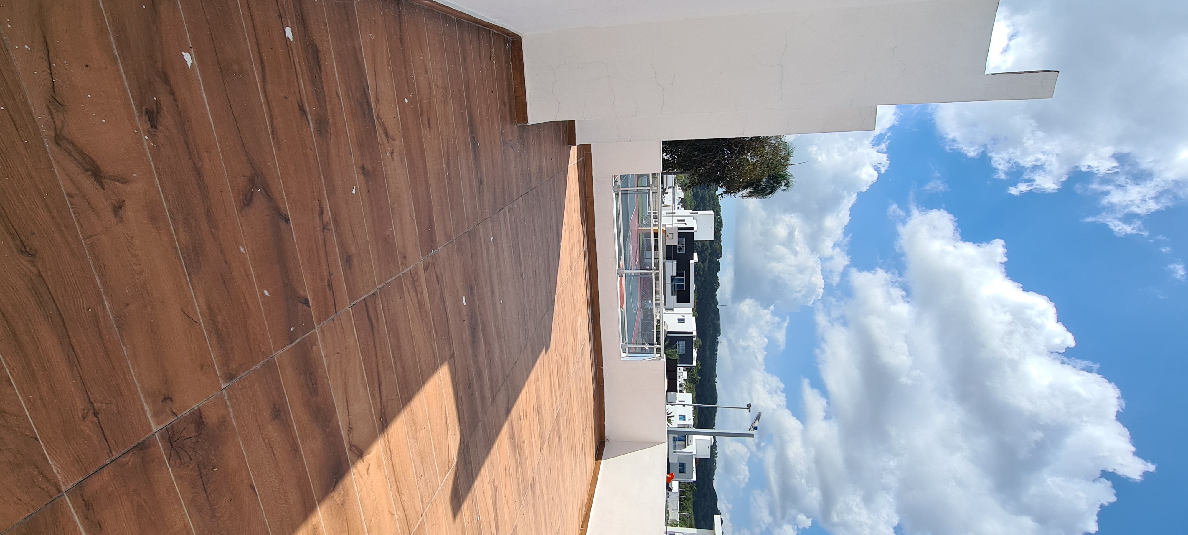 casas - Casa de dos niveles en residencial cerrado 7