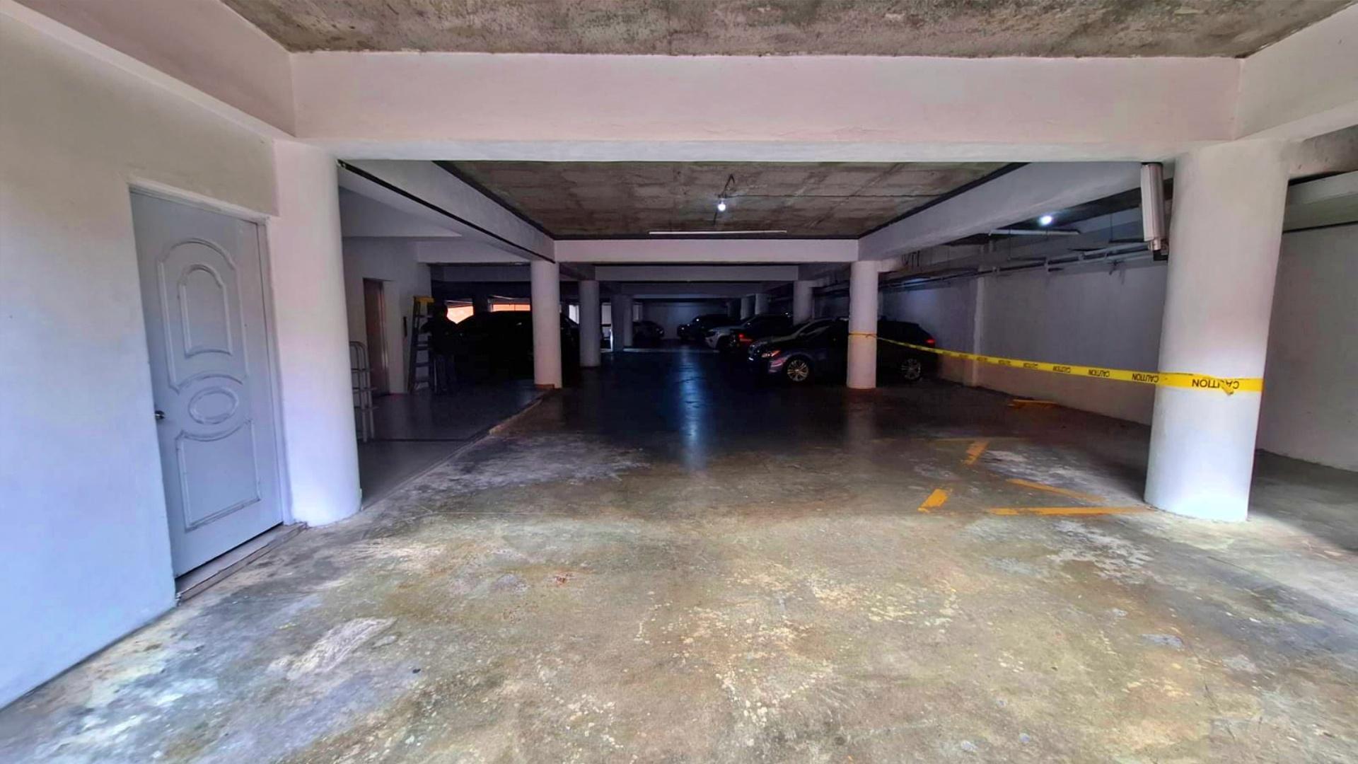 oficinas y locales comerciales - PLAZA THESALIA – COMMERCIAL UNITS IN ARROYO HONDO II 7