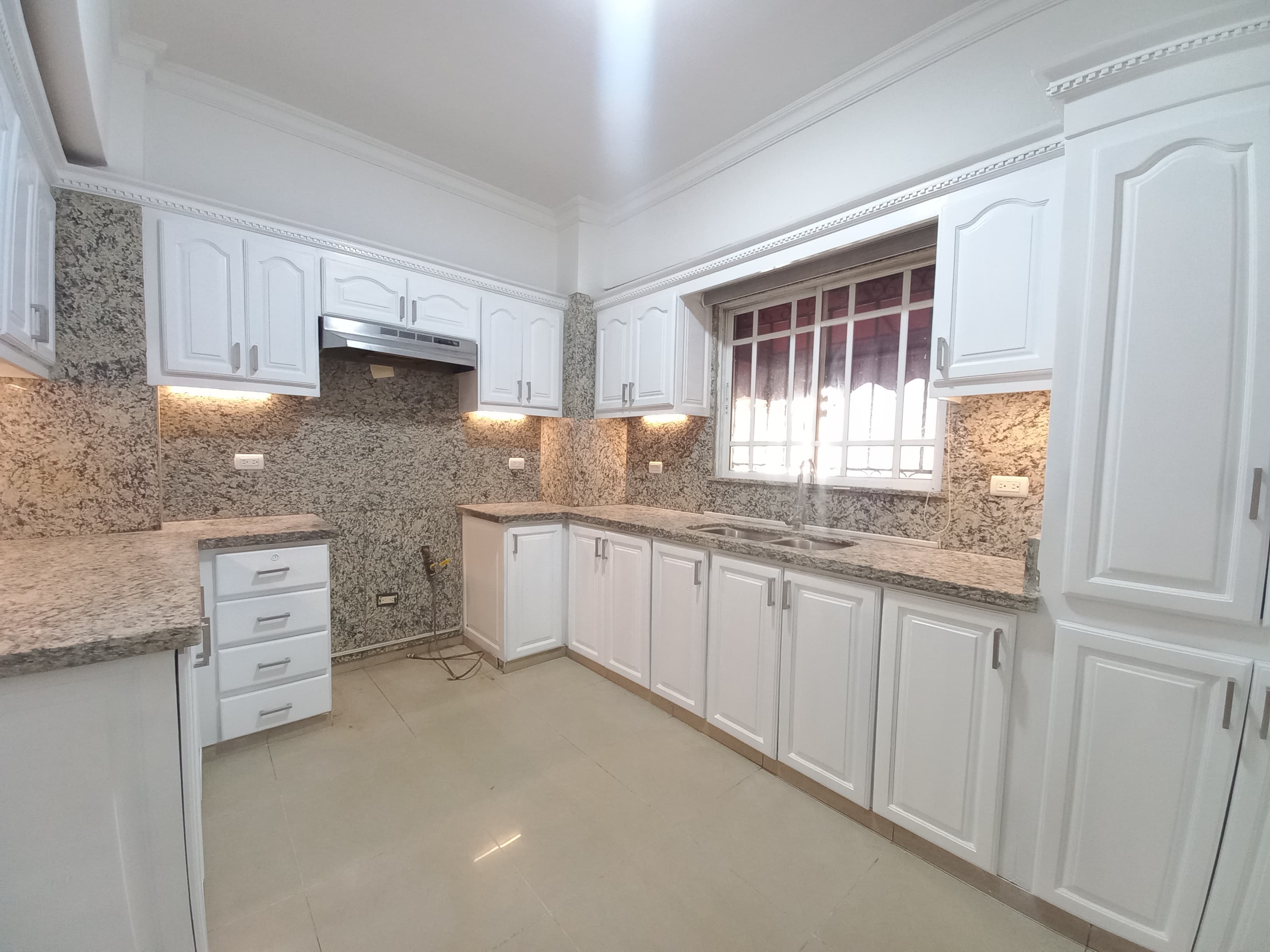 apartamentos - Apartamento 3 habitaciones 2 baños 2 parqueos en alquiler en Mirador Norte 8