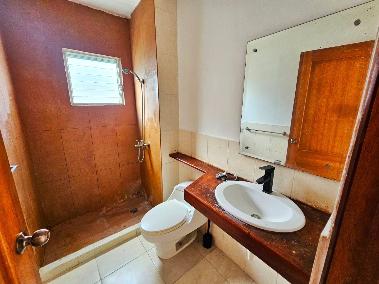 apartamentos - Apartamento en Venta 4to Piso con Amplia Terraza 2