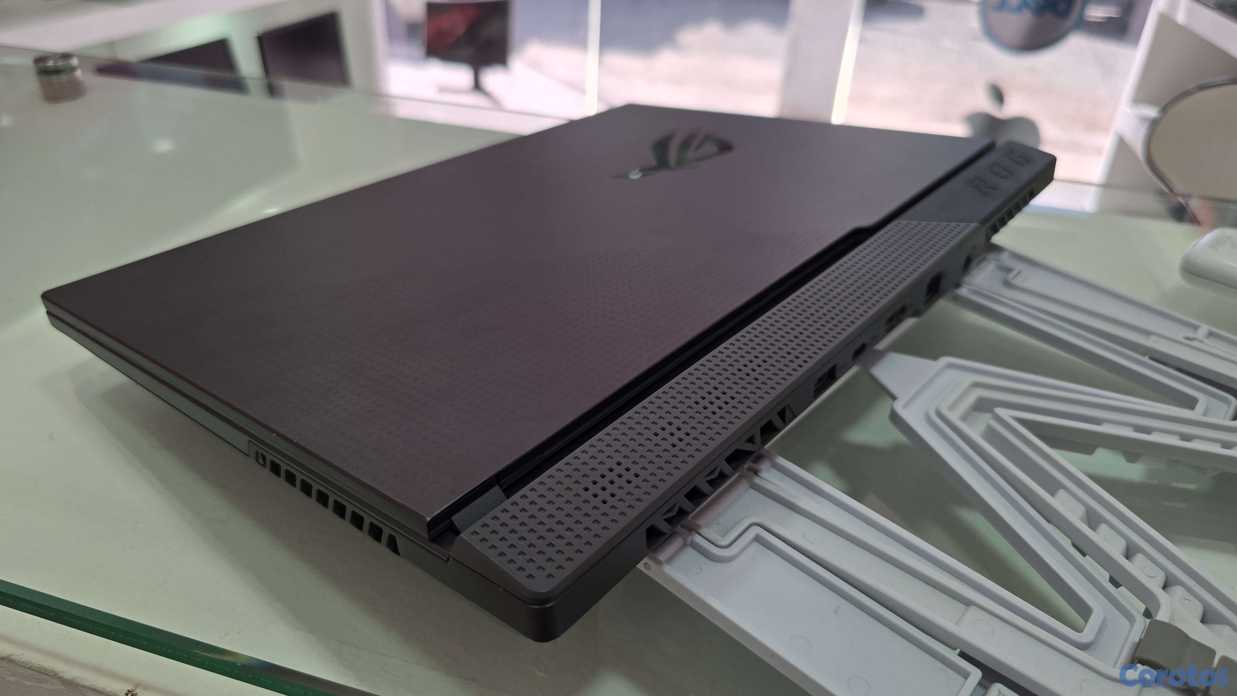 computadoras y laptops - laptop Asus Gamer ROG Ryzen 9 Ram 32gb Disco 1TB Solido Nvidea Rtx 3070 8gb  3