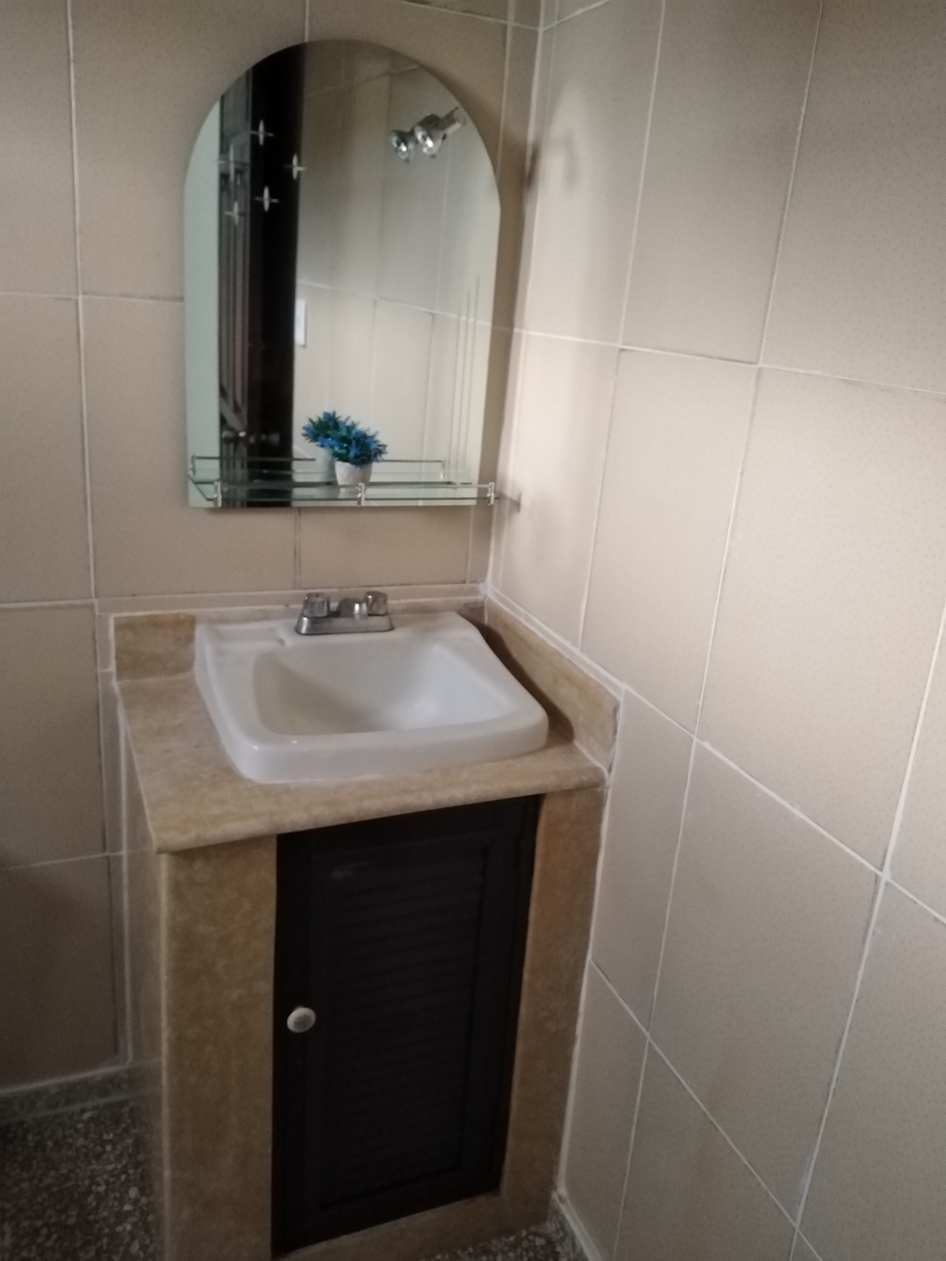 casas - 2do nivel en alquiler Trinitarios 2 6