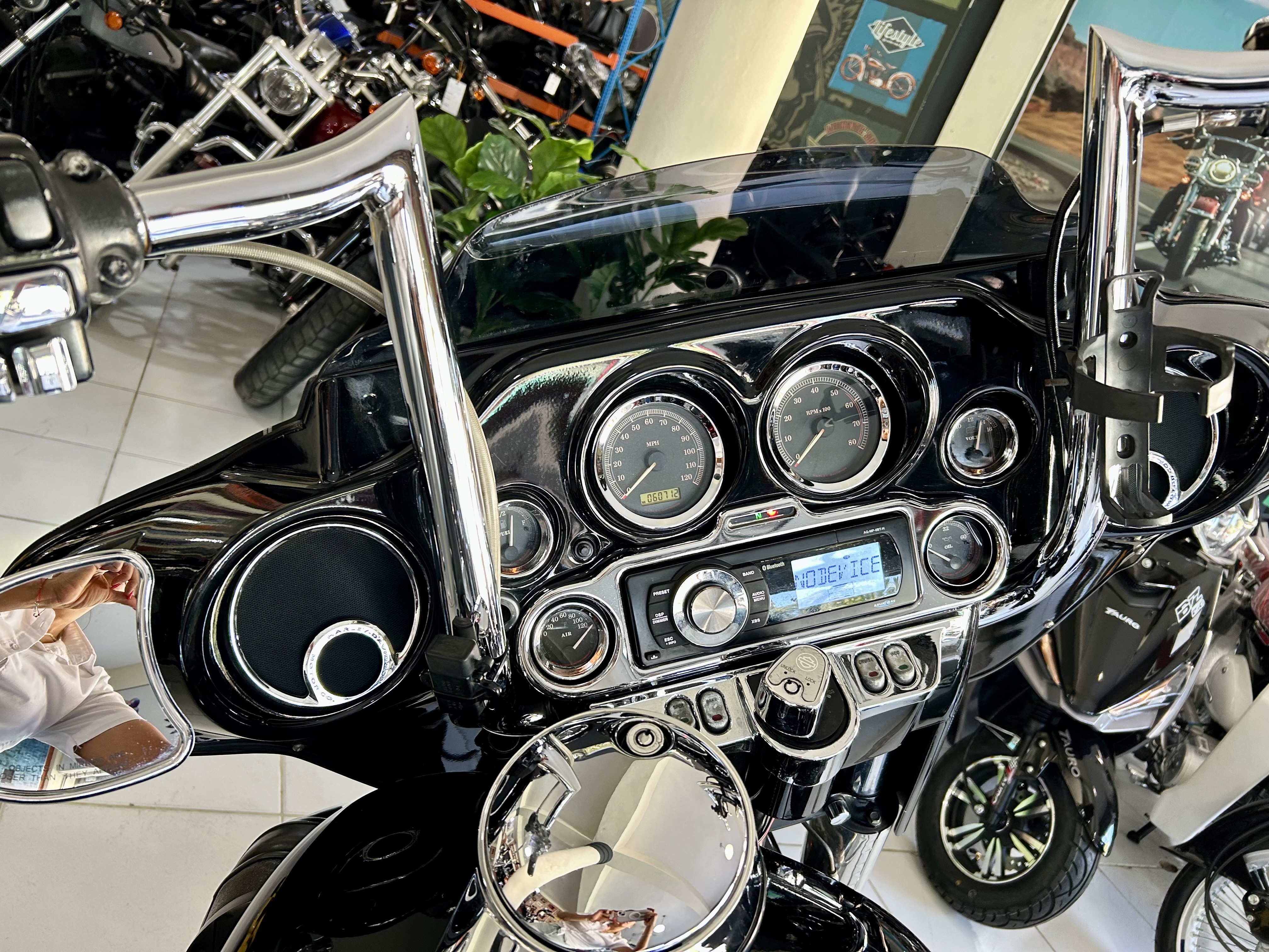motores y pasolas - Harley Davidson Ultra Classic año 2009 1