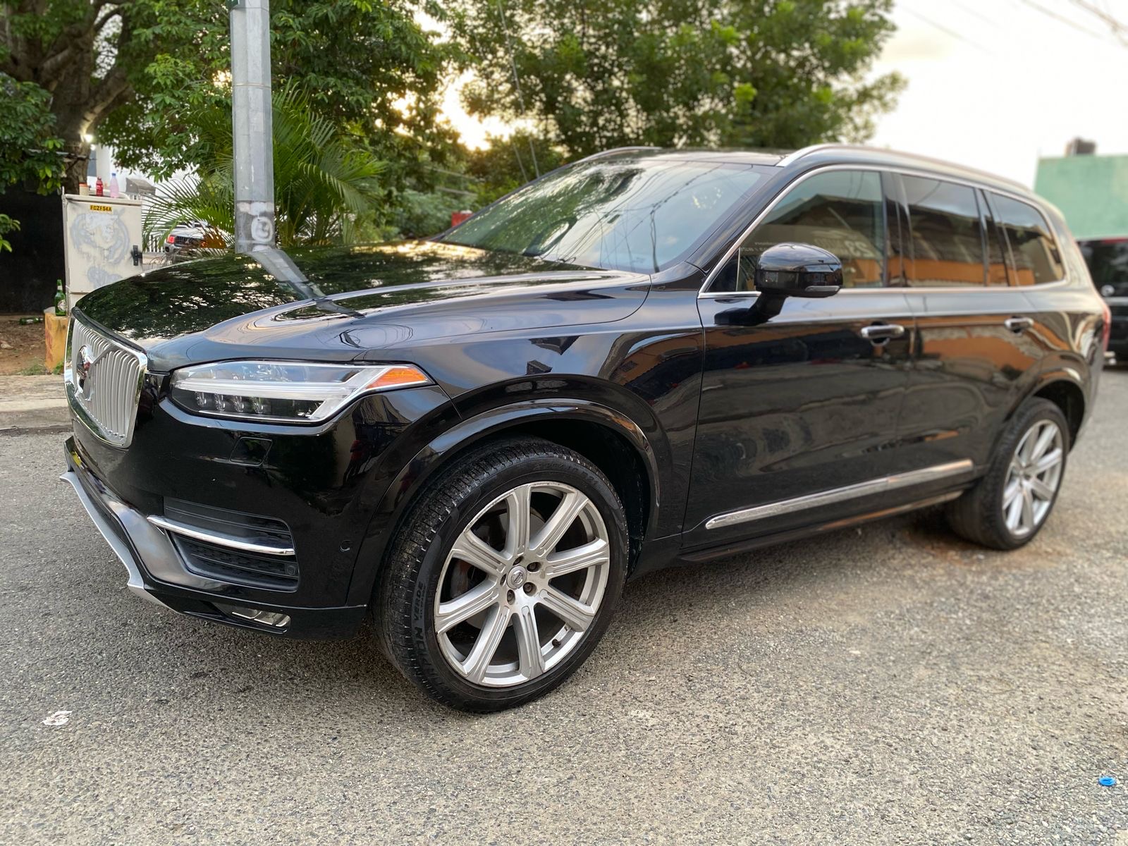 jeepetas y camionetas - Volvo xc90 inscription 2016 clean 4