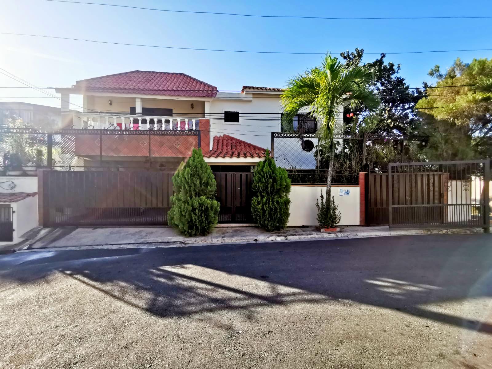 casas - SE VENDE HERMOSA CASA EN ALTOS DE ARROYO HONDO III 7