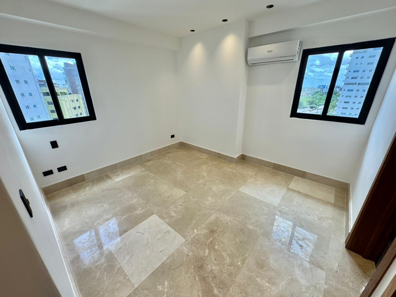 apartamentos - Vendo apartamento con línea blanca en Serrallés  9
