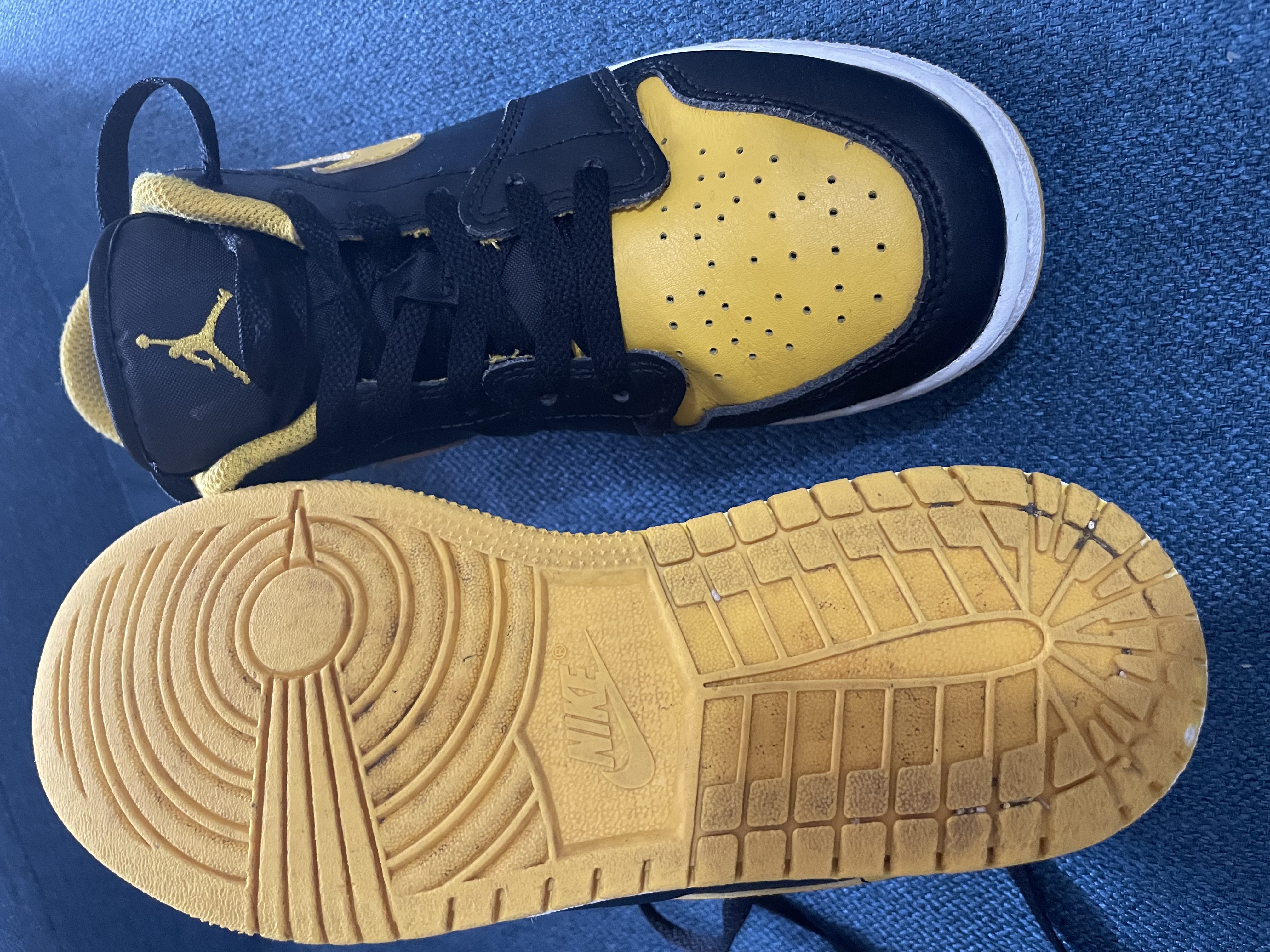ropa y zapatos - Tenis Nike Jordan 5