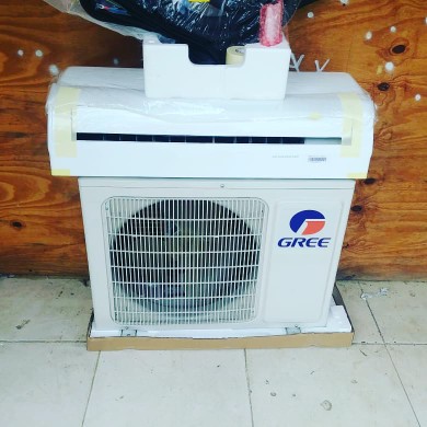 aires acondicionados y abanicos - AIRES 12,000BTU, INSTALACIÓN INCLUIDA 0