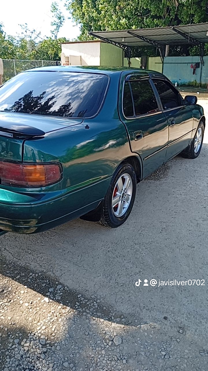 carros - Vendo Toyota camry 93 170,000 negociable en muy bu 6