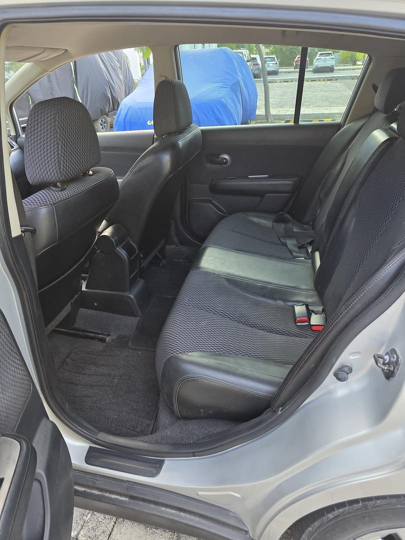 carros - Vendo Nissan Tiida 2012  4