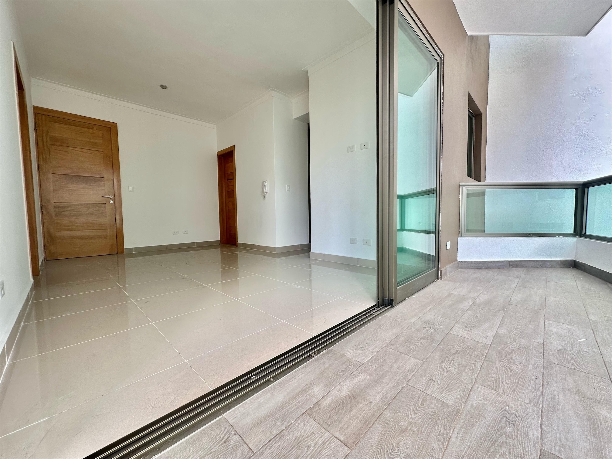 apartamentos - Apartamento en alquiler en Evaristo Morales de 1 Habitación  2