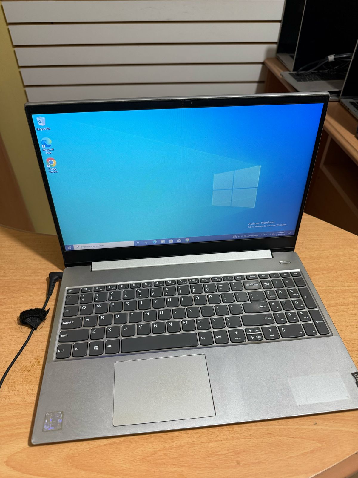 computadoras y laptops - LENOVO IDEAPAD S340 Core i3 8va gen de oportunidad 4