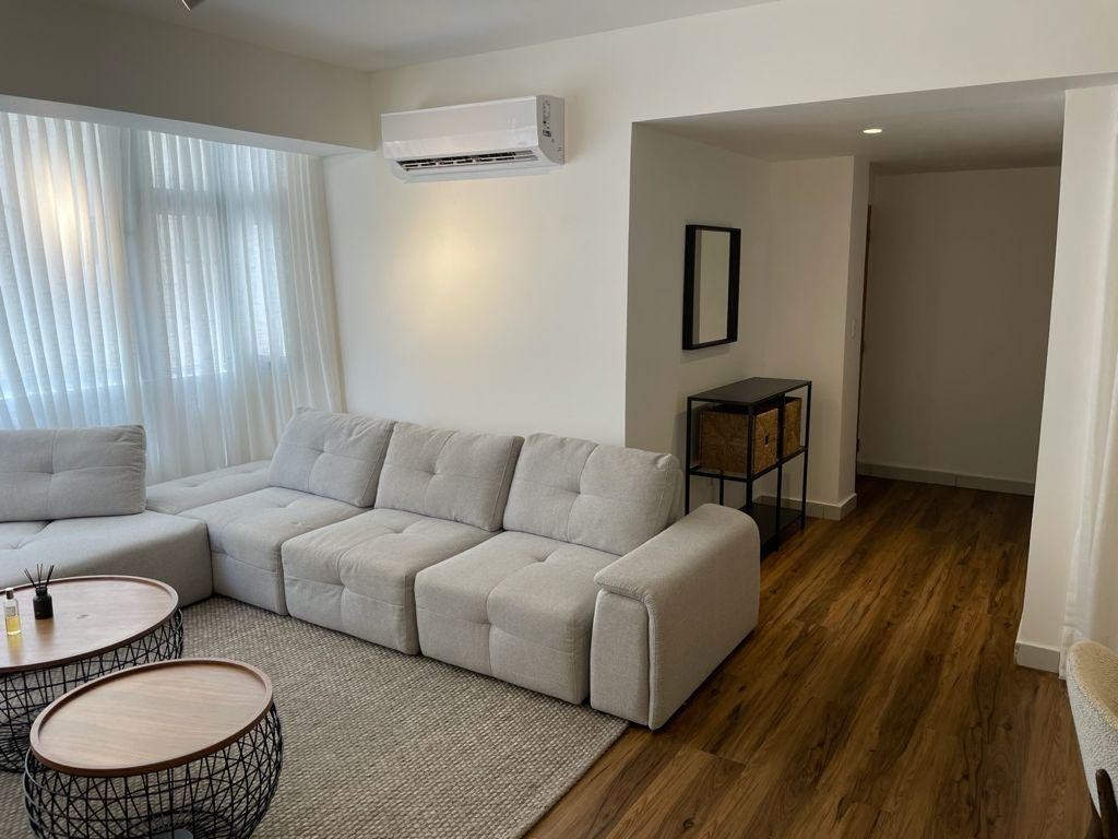 apartamentos - Apartamento En Alquiler, Ubicado En el Naco

- 1 Habitación
-Sala
 1