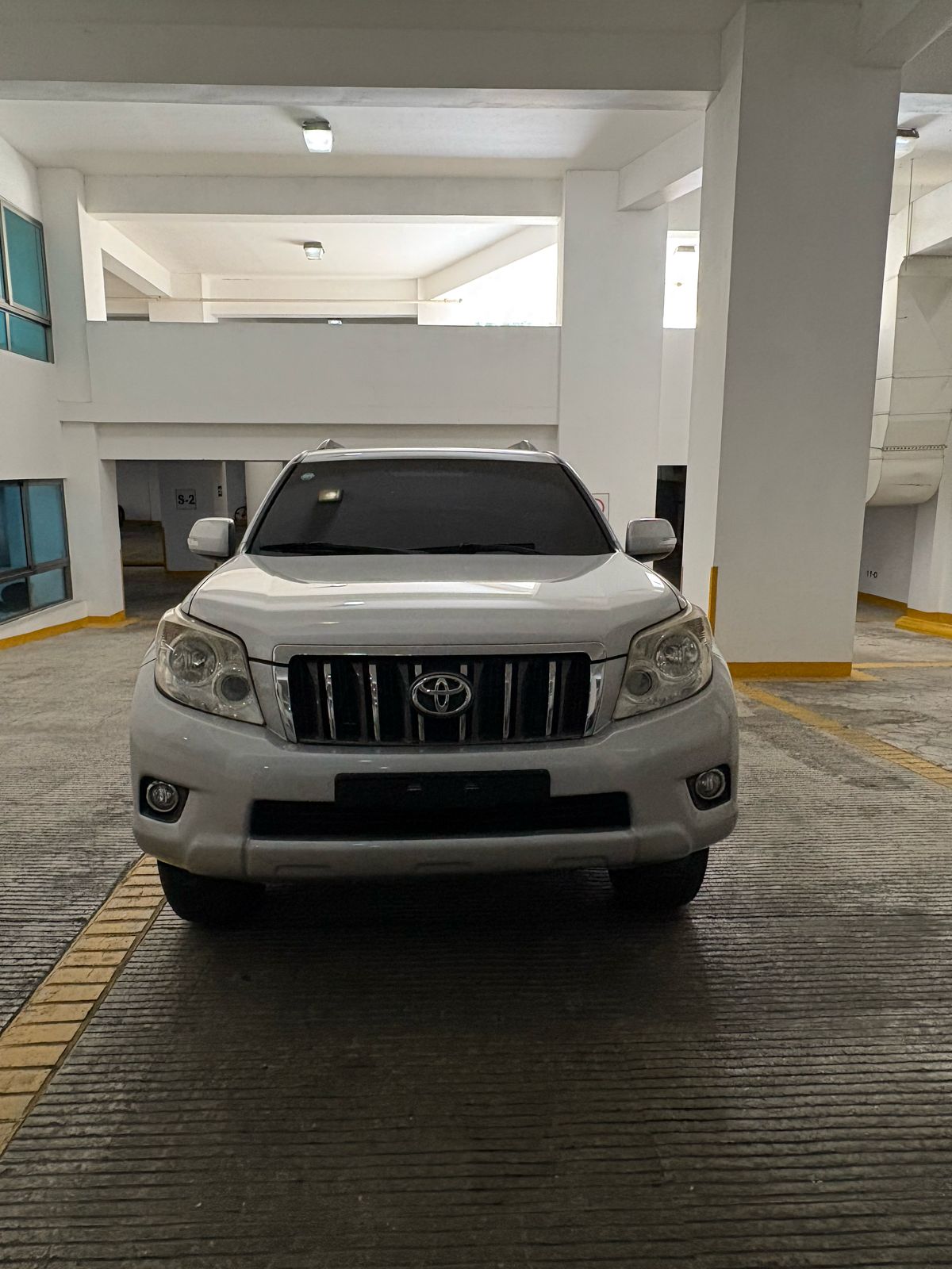 jeepetas y camionetas - Toyota land cruicer prado tx 2011 0