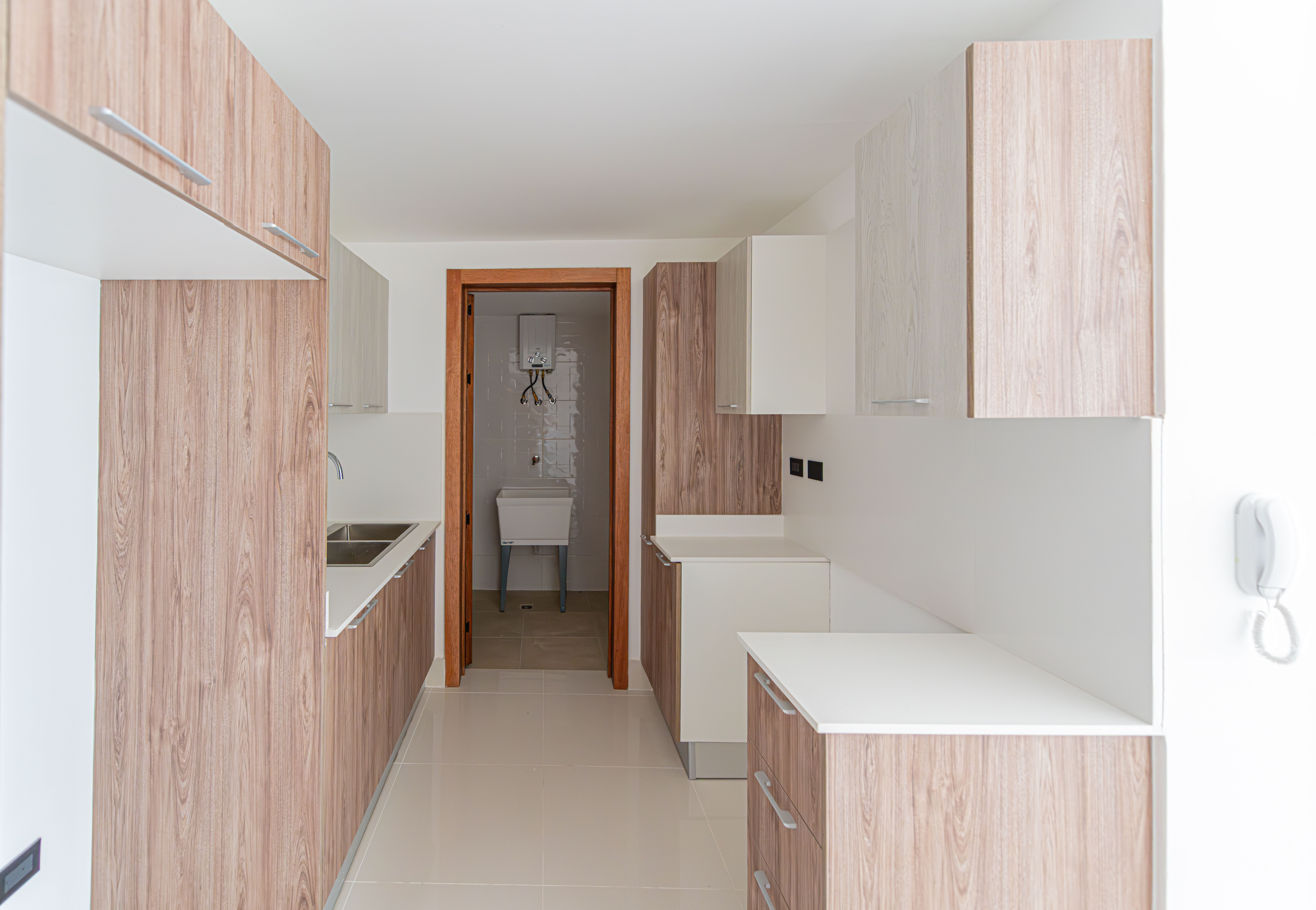 apartamentos - apartamento en serralles en alquiler, cercano naco 8