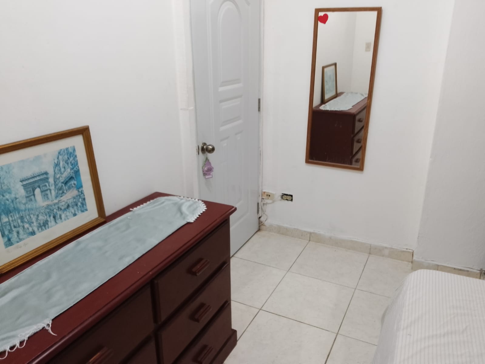 habitaciones y viviendas compartidas - Habitación ZONA UNIVERSITARIA 0