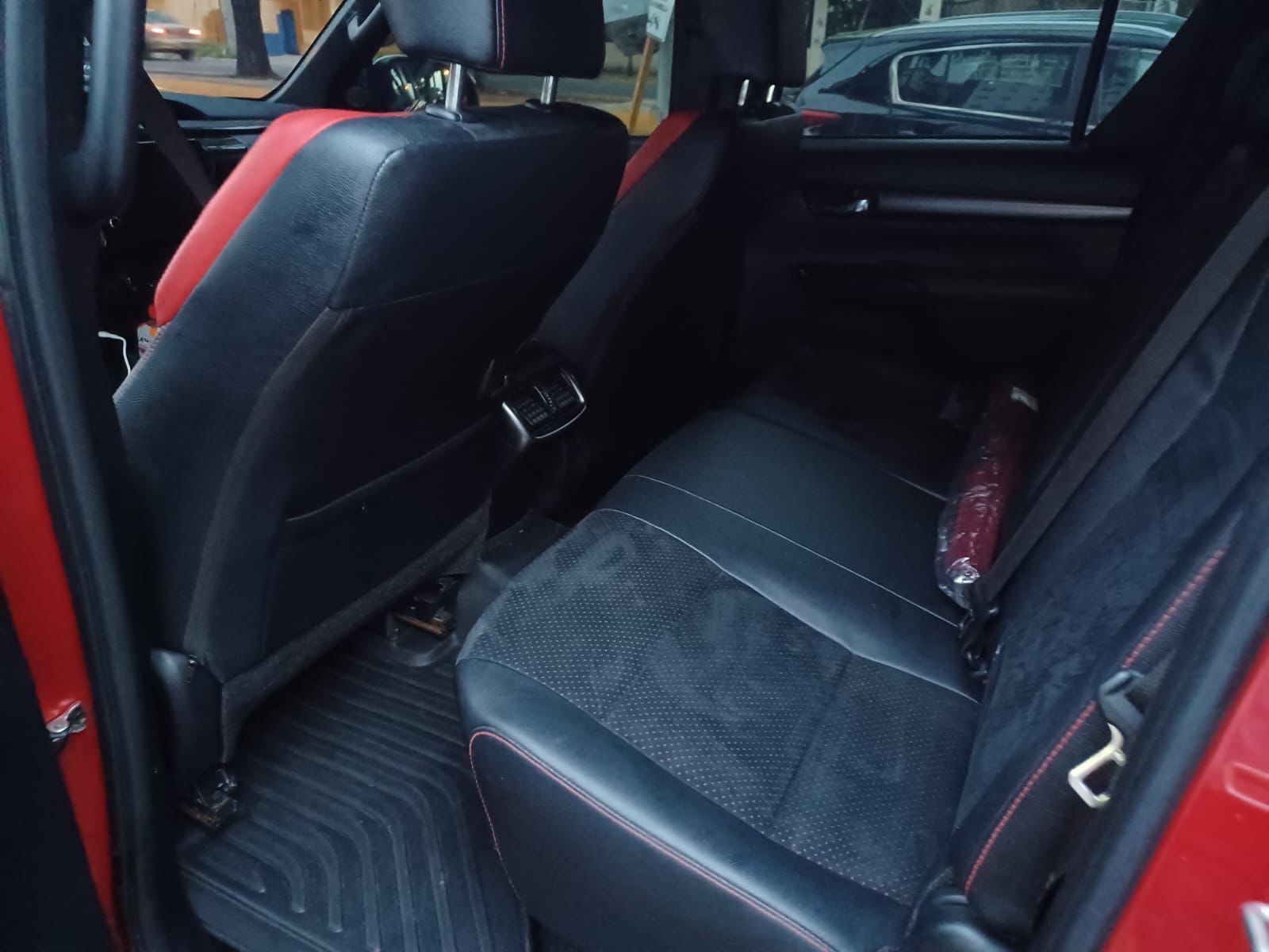 jeepetas y camionetas - Toyota Hilux GR sport 2022 8