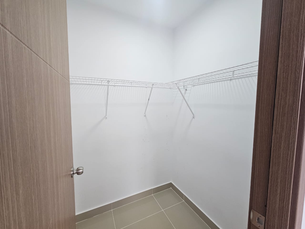 apartamentos - Renta Apartamento con Linea Blanca a Estrenar Epic 5