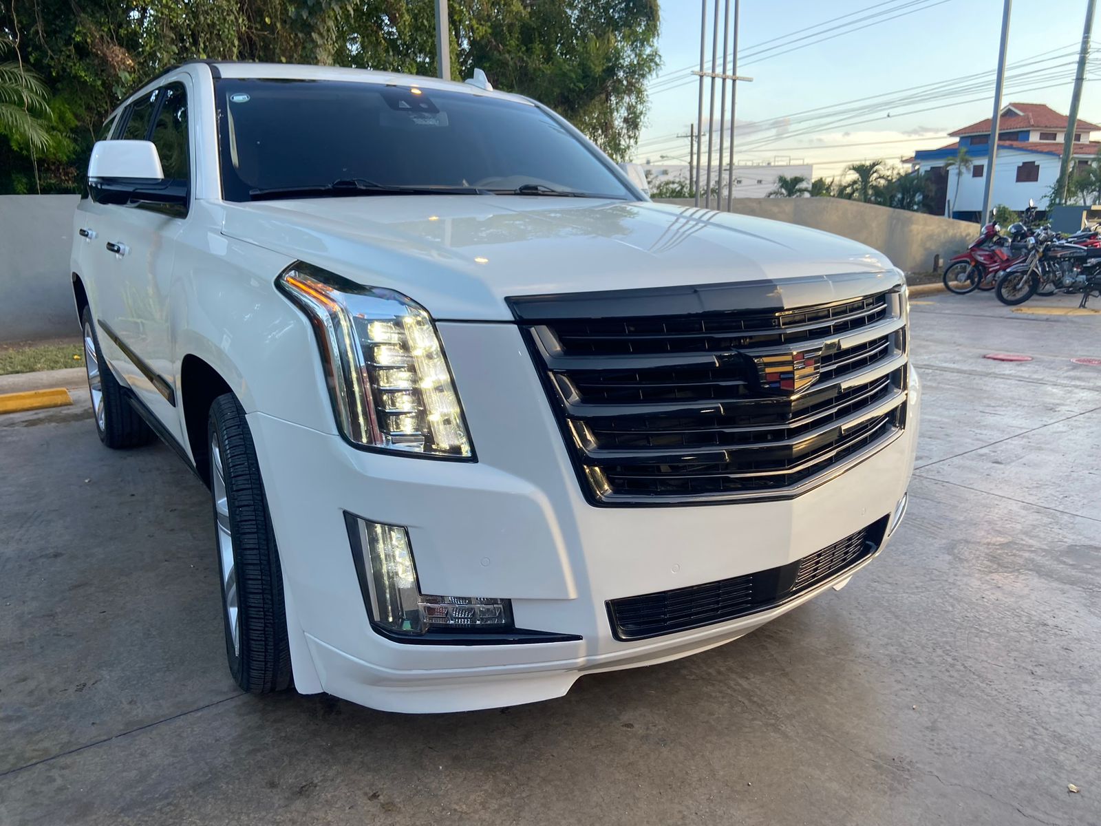 jeepetas y camionetas - cadillac escalade 2015 3
