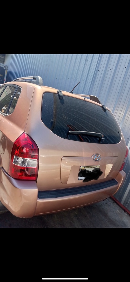 jeepetas y camionetas - Hyundai Tucson GLS 2007  6