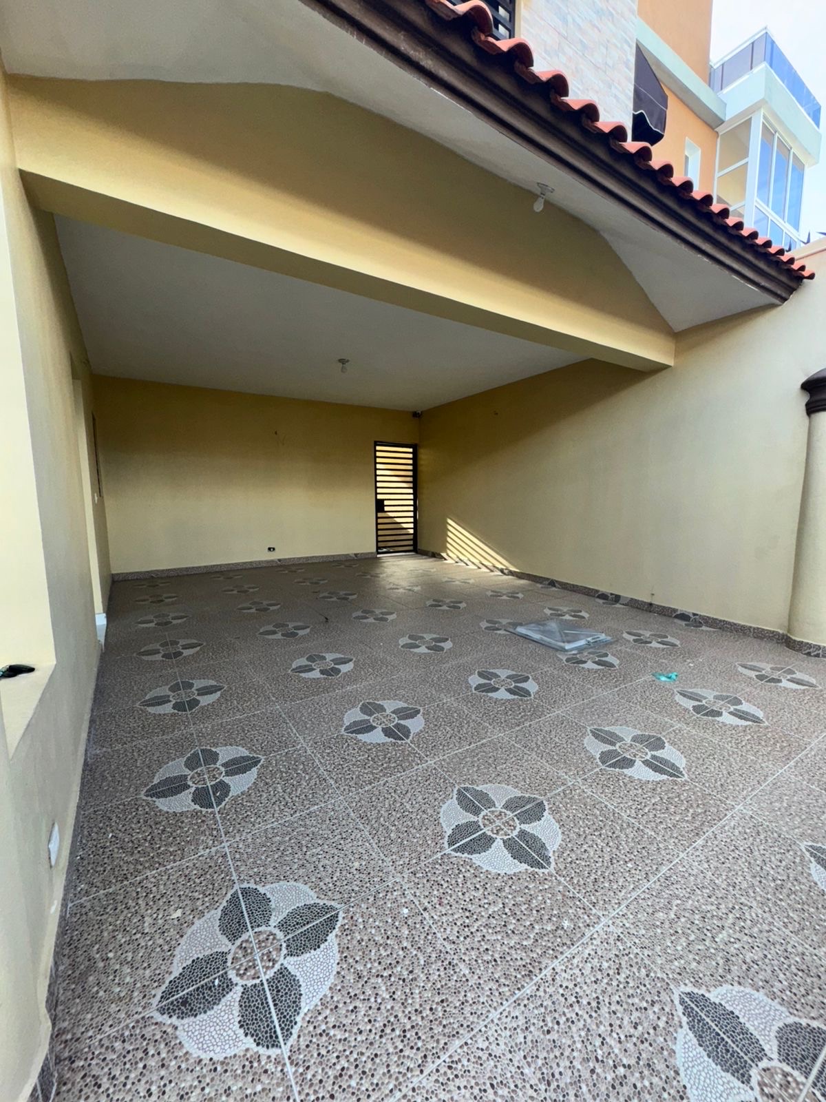 casas - venta de casa en la autopista de san Isidro brisa oriental Santo Domingo este  6