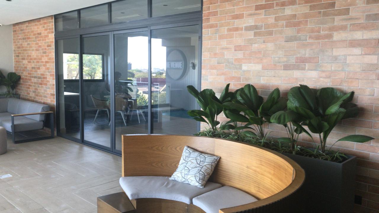 apartamentos - ALQUILER DE APTO EN CIVIL TOWER 4, PISO 9 1