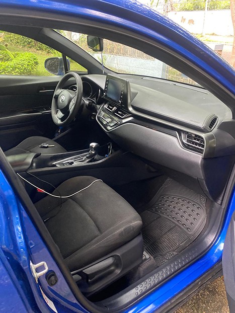 carros - 2019 Toyota CHR Sport 9