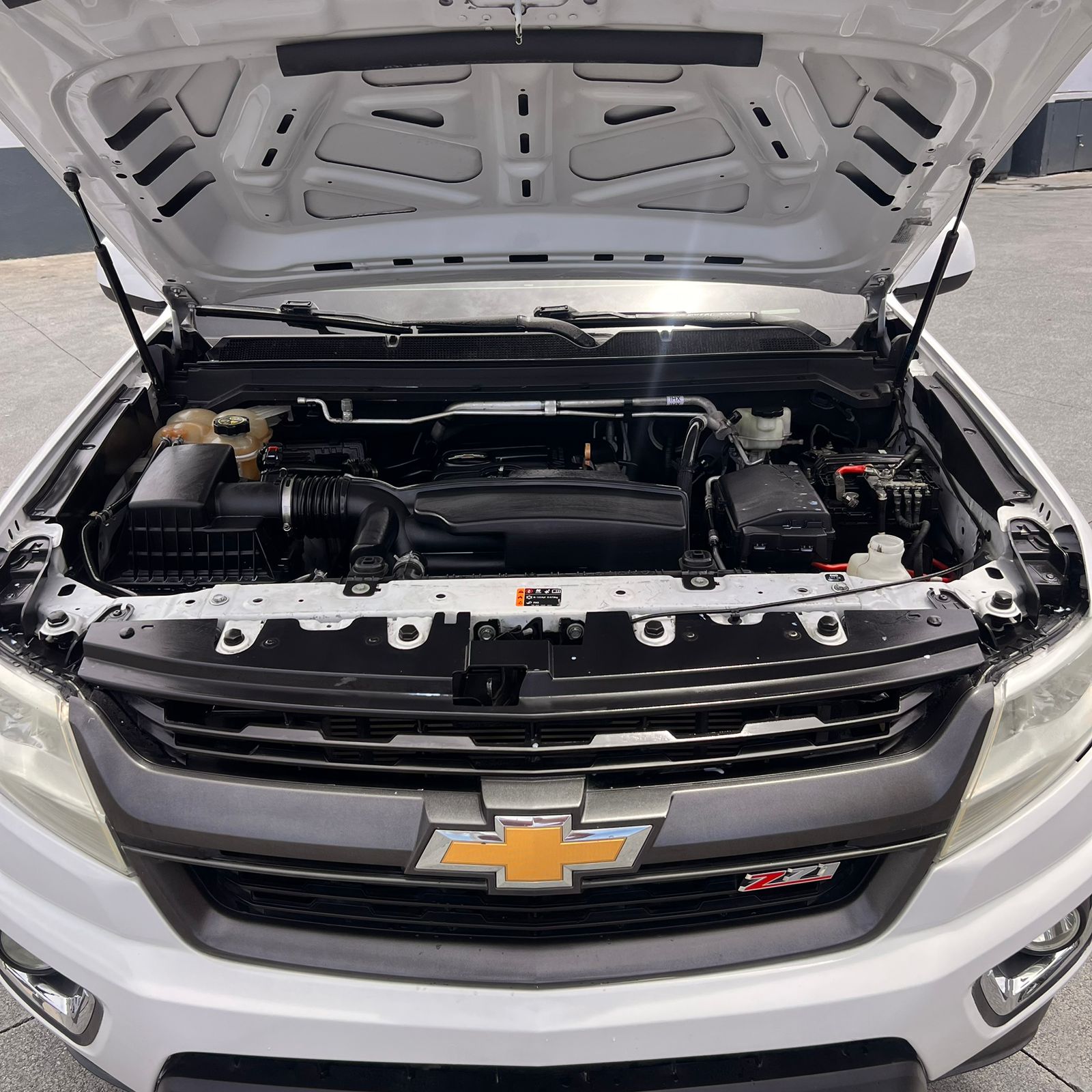 jeepetas y camionetas - Chevrolet Colorado LT 2017 7