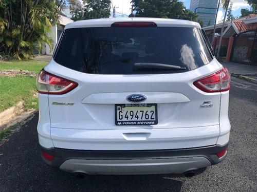jeepetas y camionetas - Ford Escape, 2014, 4x4, como nueva 7