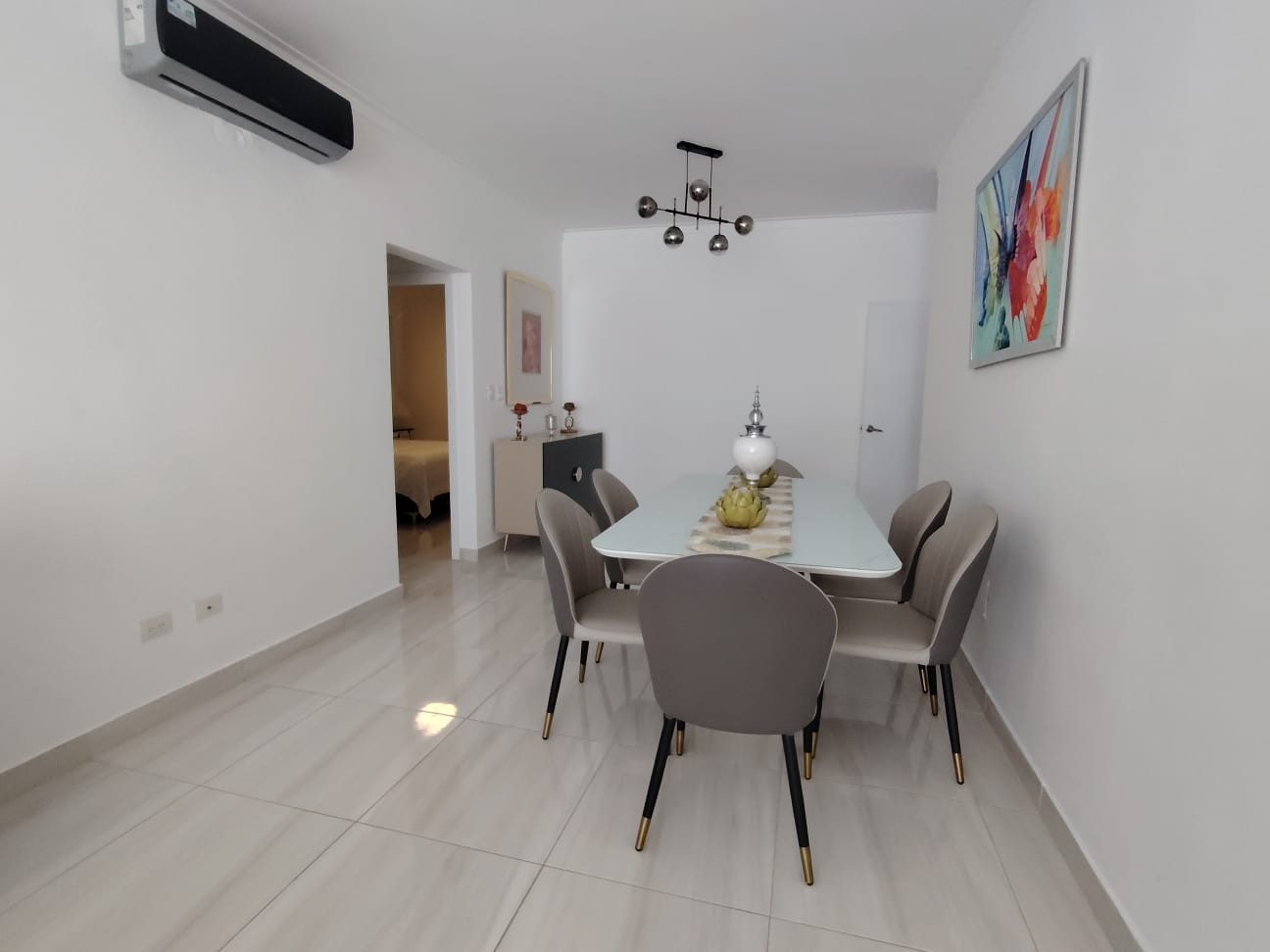 apartamentos - Apartamento en Venta Amueblado en Evaristo Morales 1