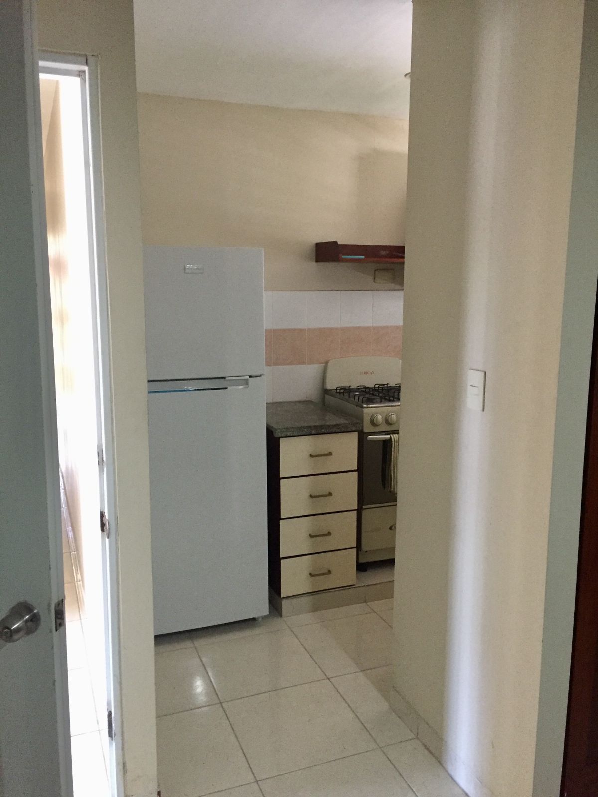 apartamentos - COMODO  APARTA ESTUDIO AMUEBLADO  4