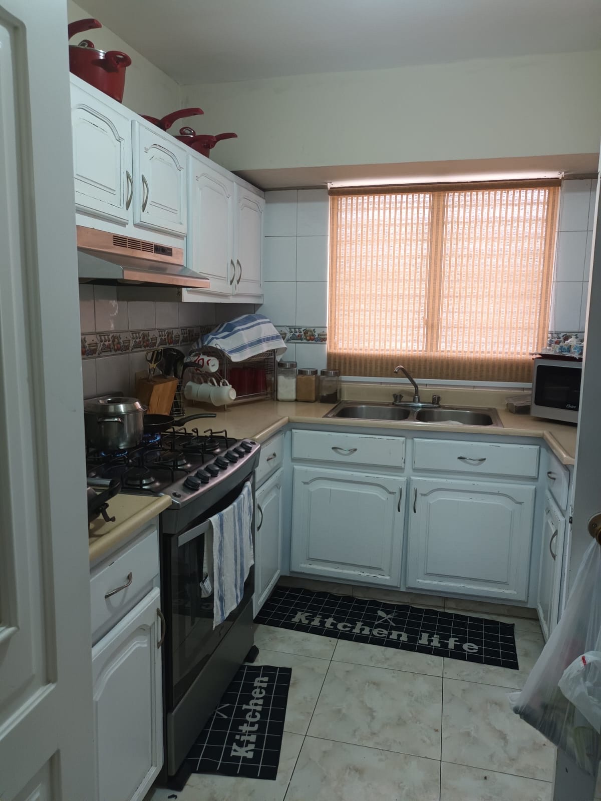 apartamentos - hermoso apartamento en una zona céntrica en el millon  8